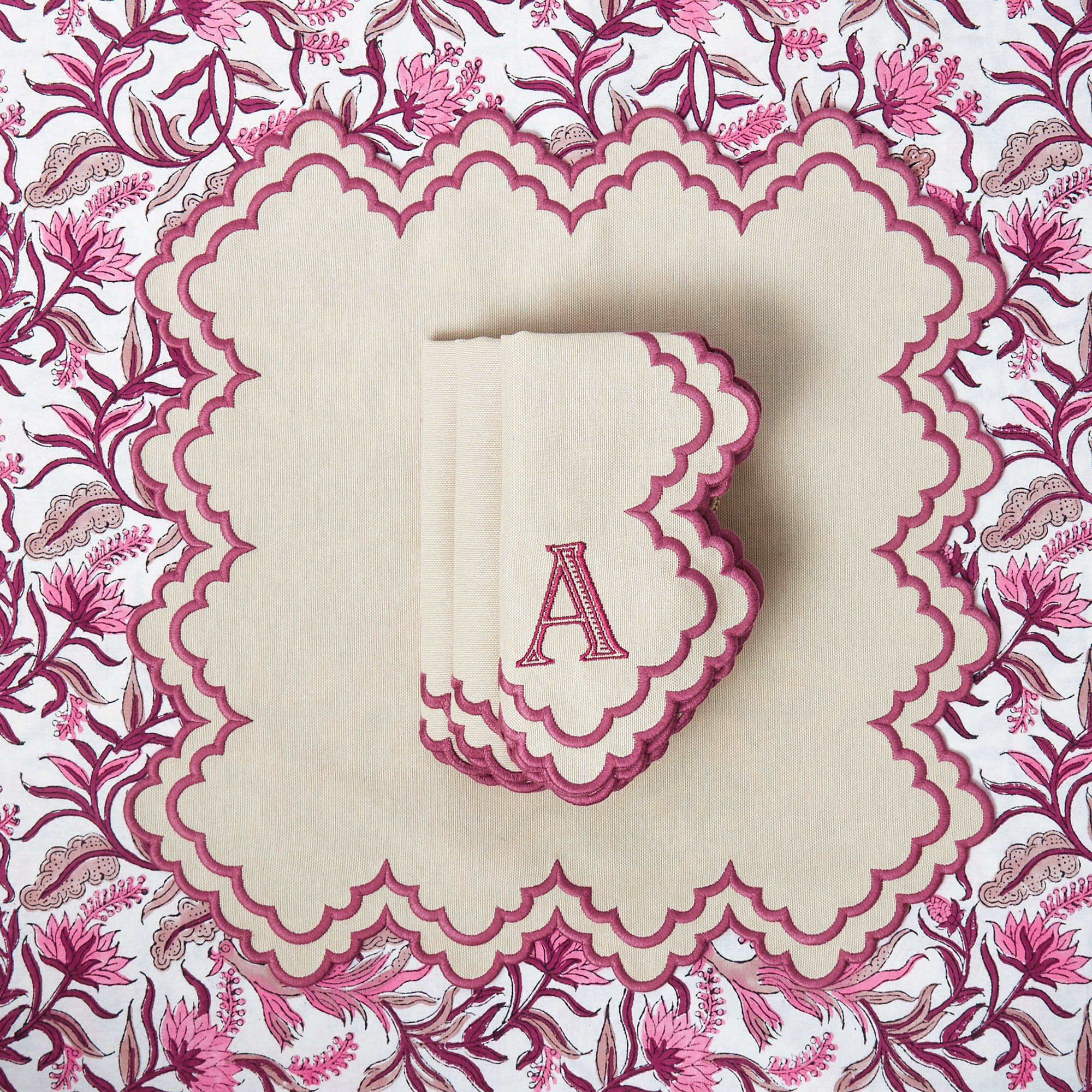 Sand Scarlett Napkins (Set of 4)