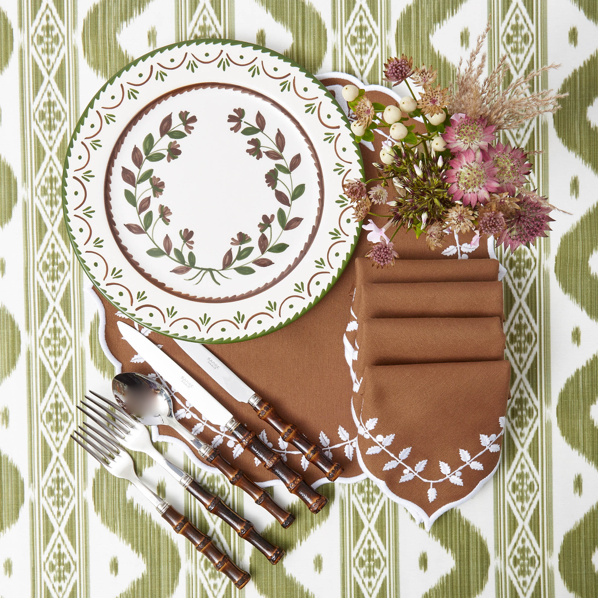 Chocolate Josephine Dinner Plate