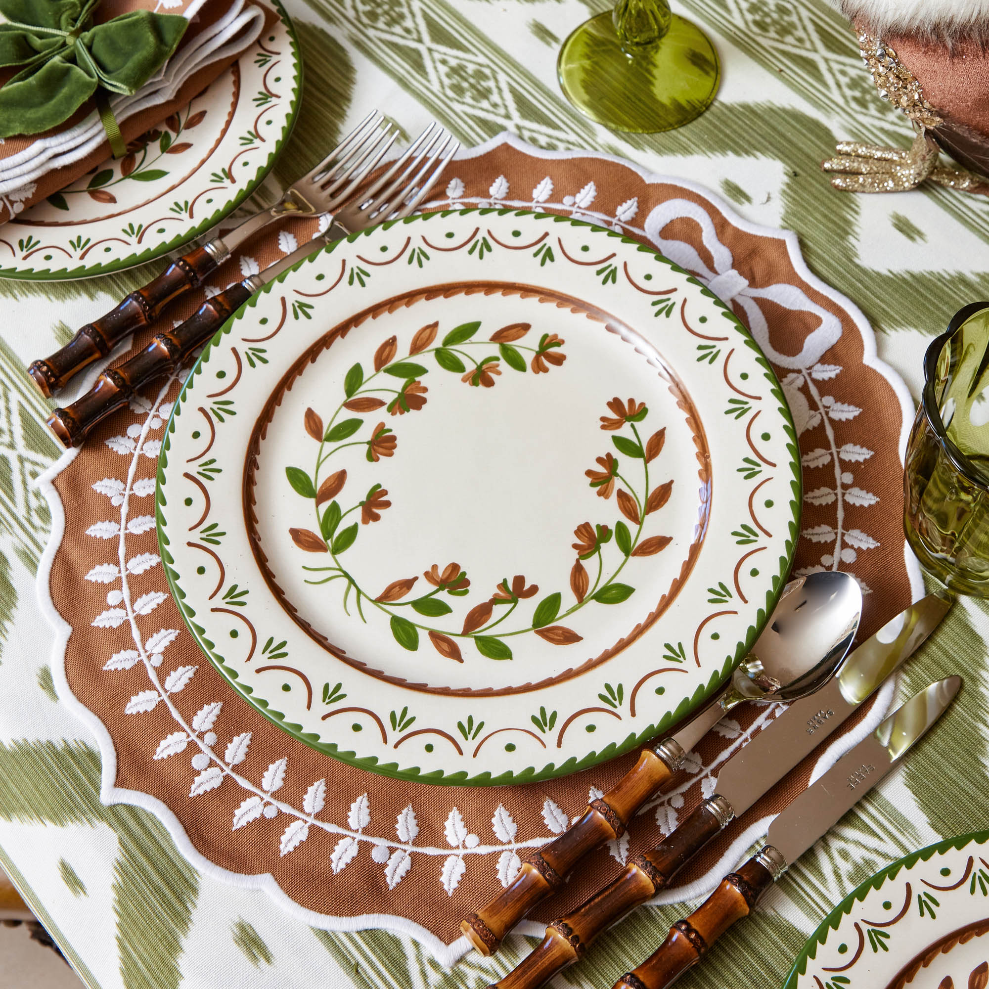 Chocolate Josephine Dinner Plate