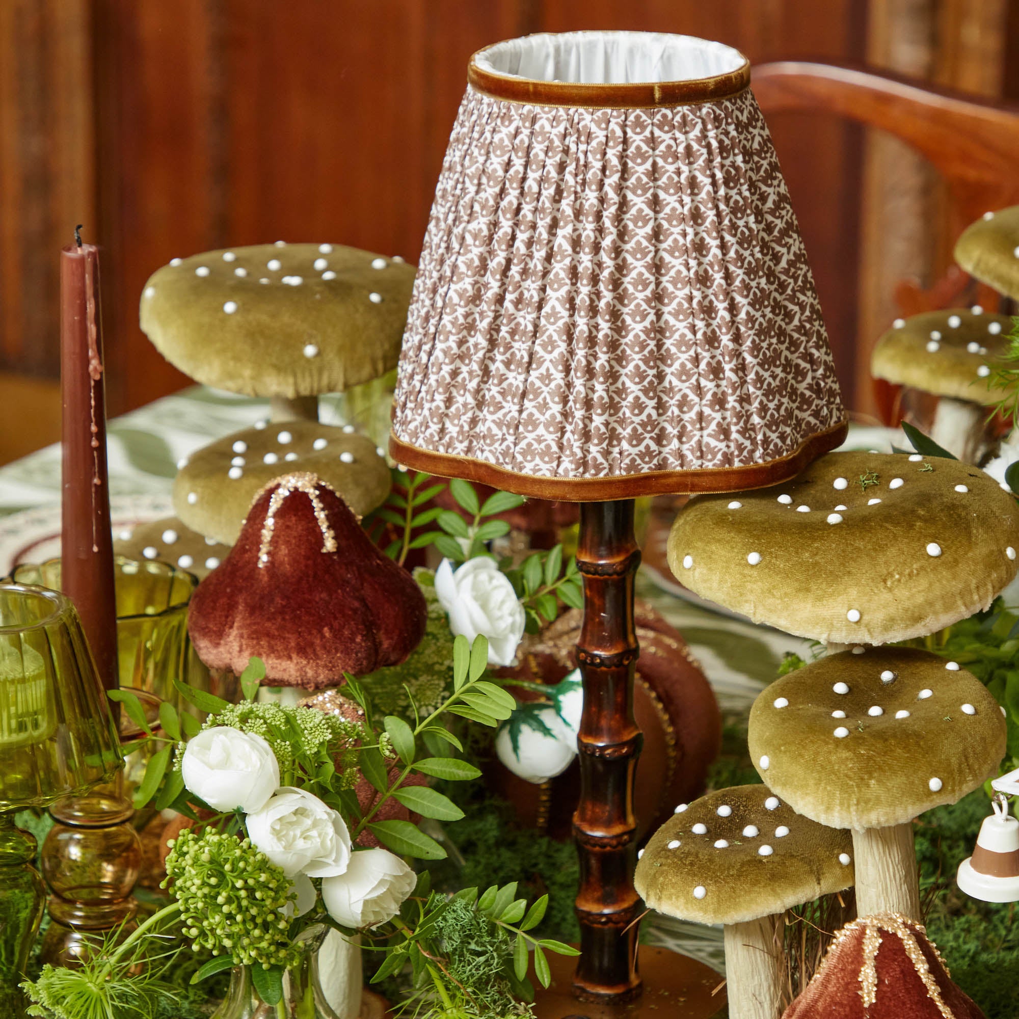 Chocolate Lotus Lampshade (18cm)