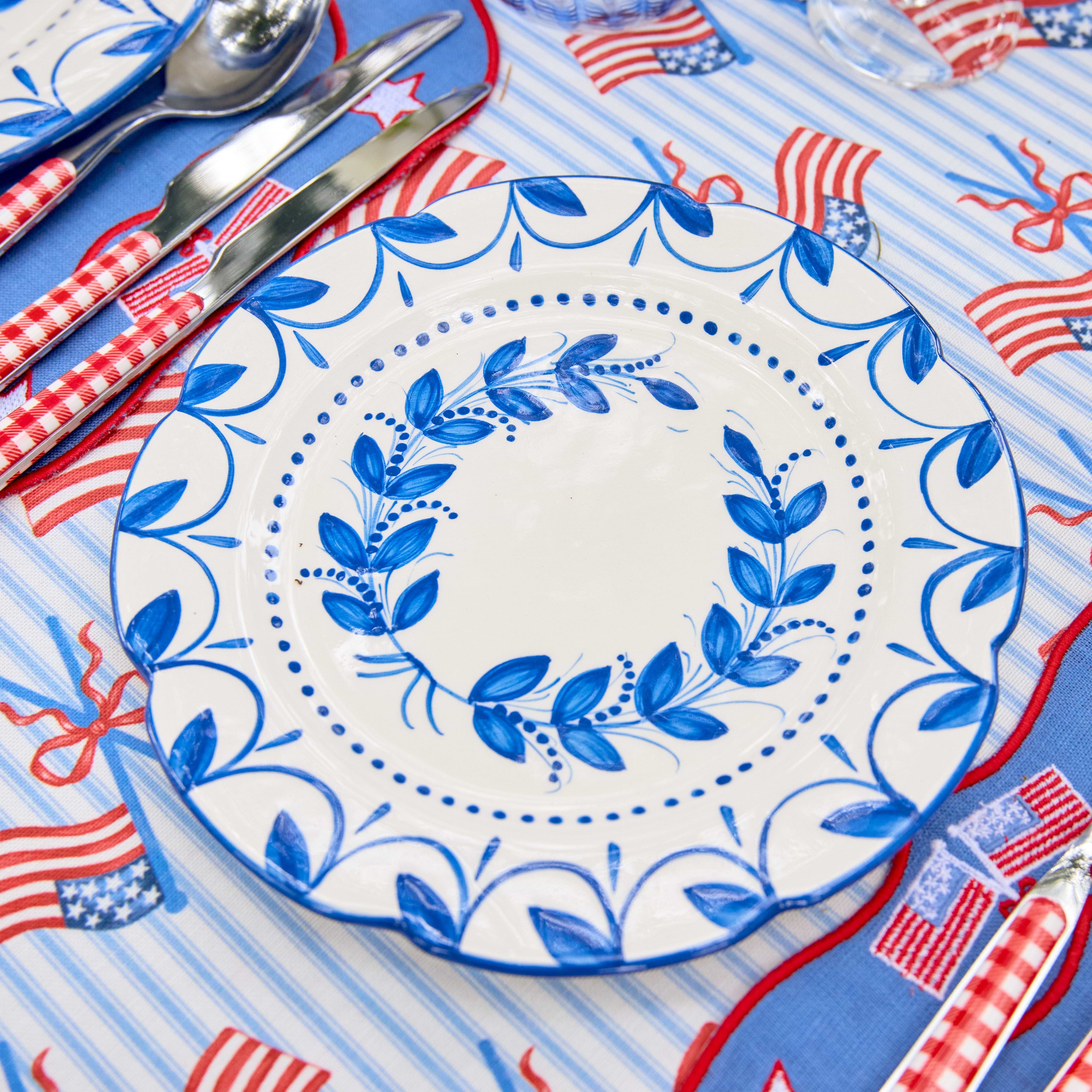 Elizabeth Blue Garland Starter Plates (Set of 4)