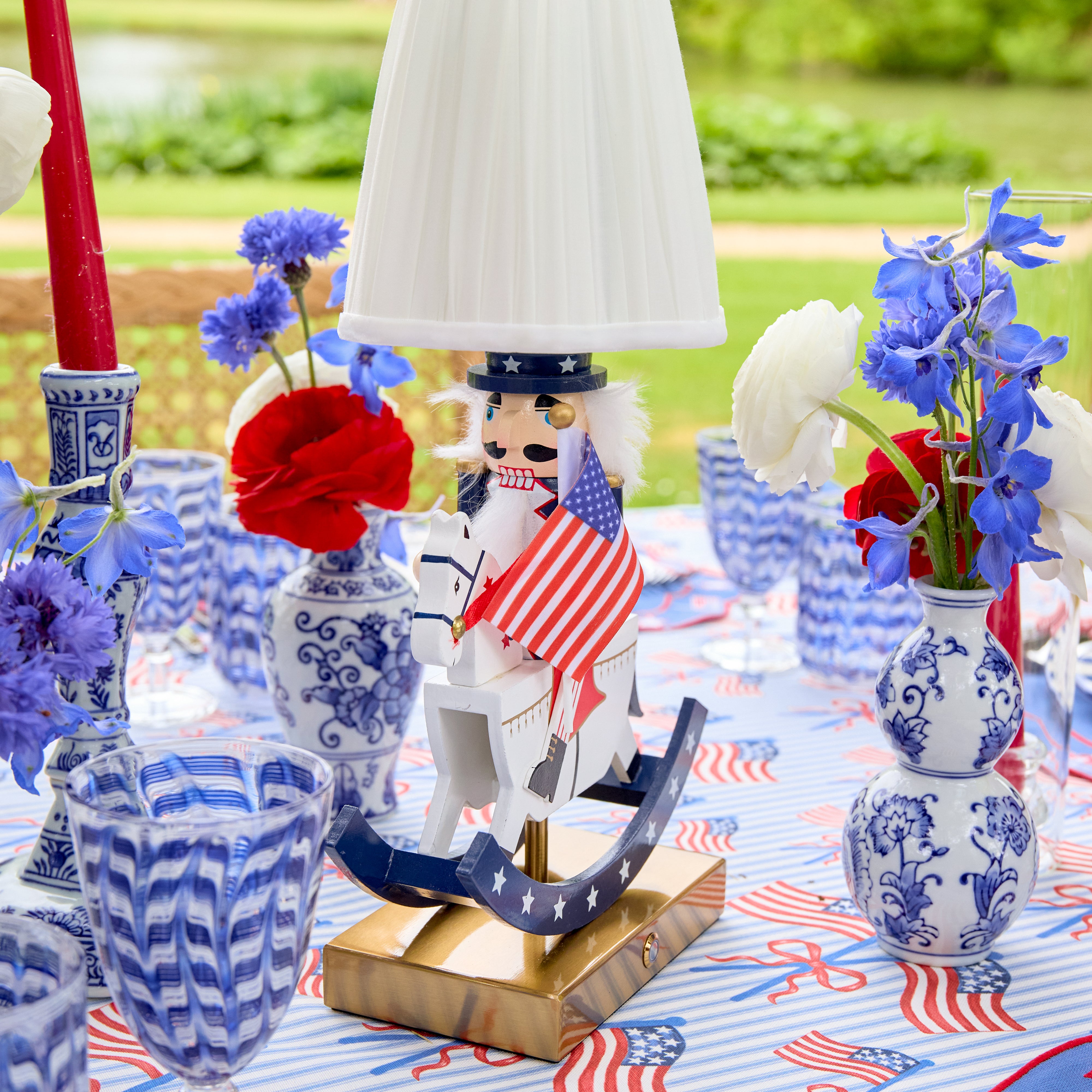 Fourth of July Rechargeable Lamp with Cream Shade (18cm)