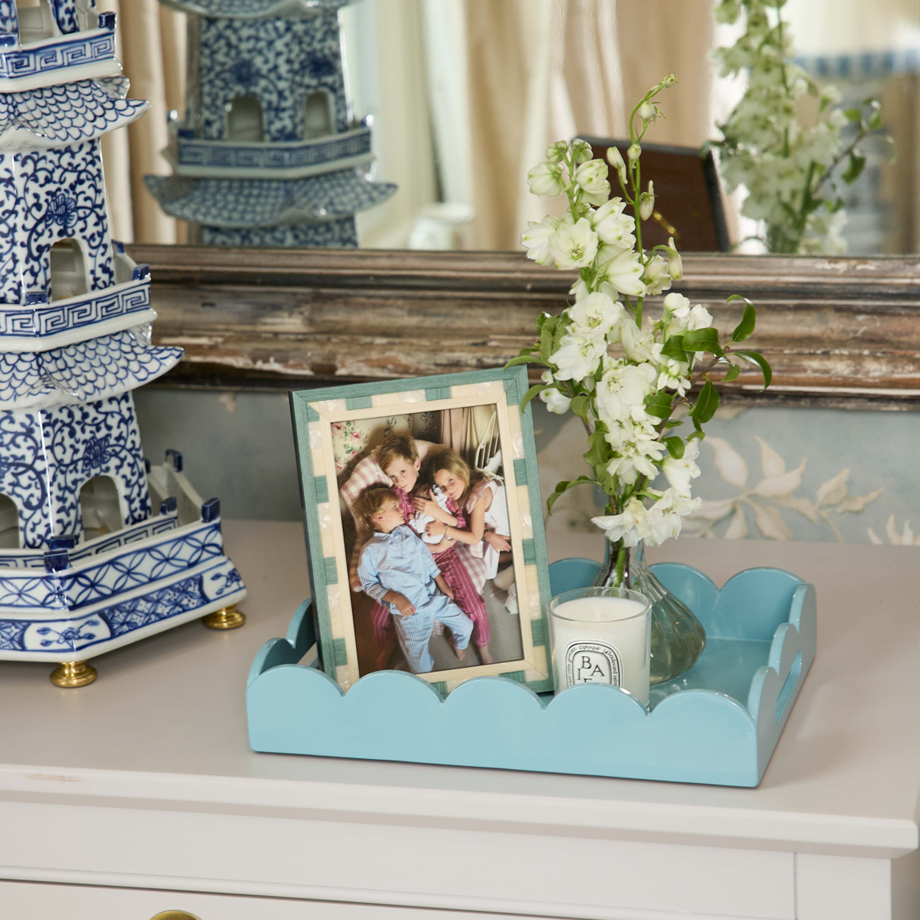 Duck-egg Blue Small Scalloped Lacquer Tray