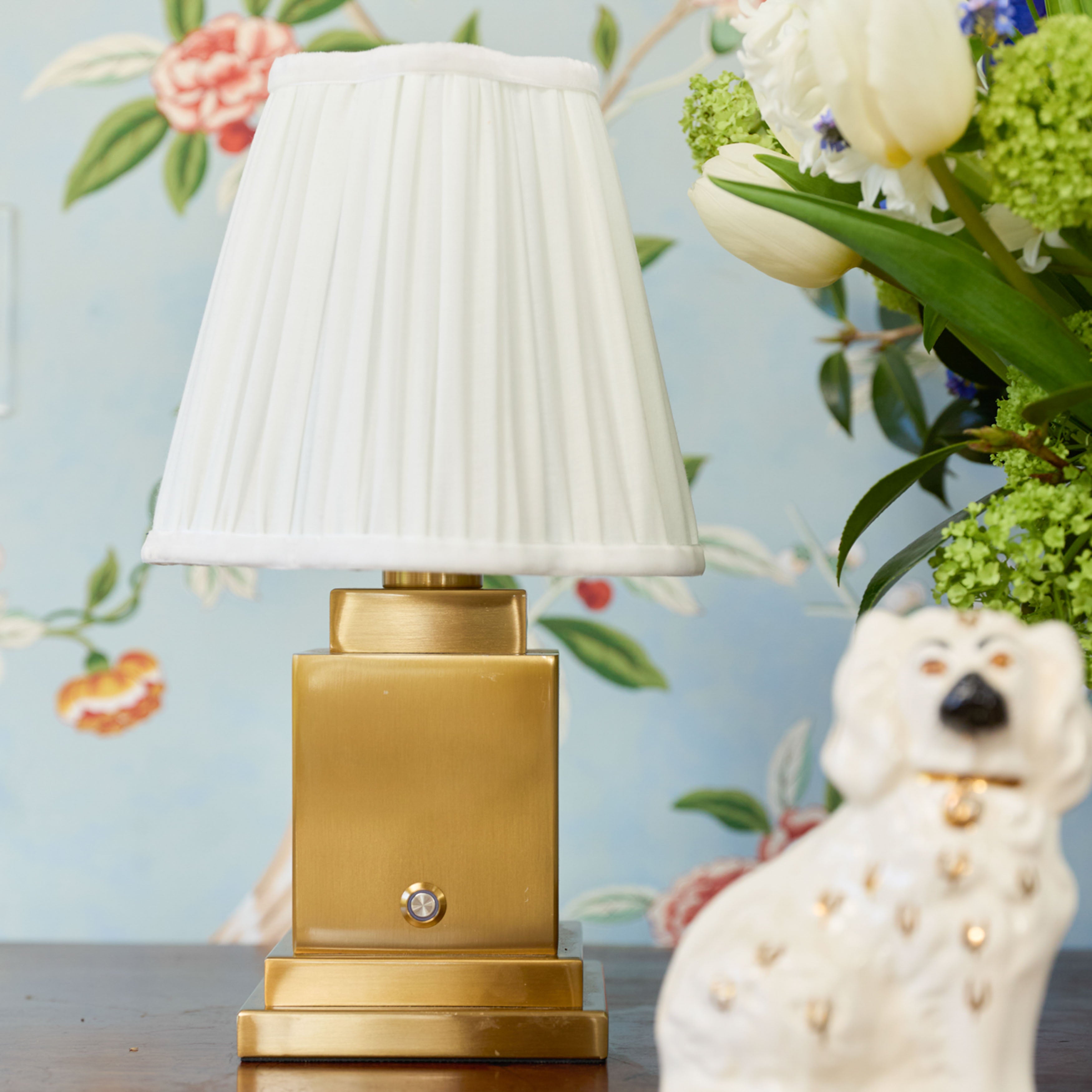 Square Rechargeable Lamp with Cream Shade (18cm)