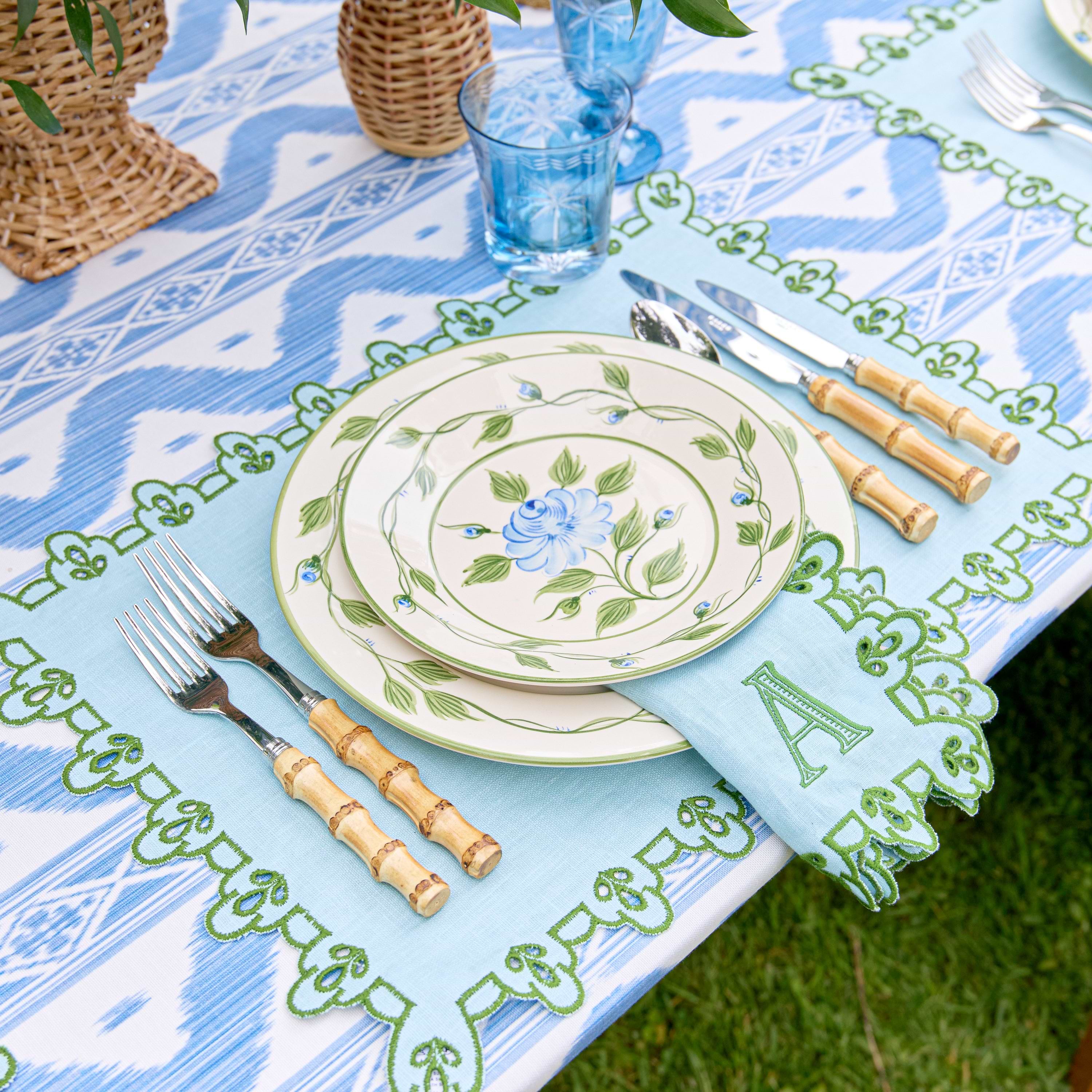 Blue Rose Bud Dinner & Starter Plates (Set of 8)