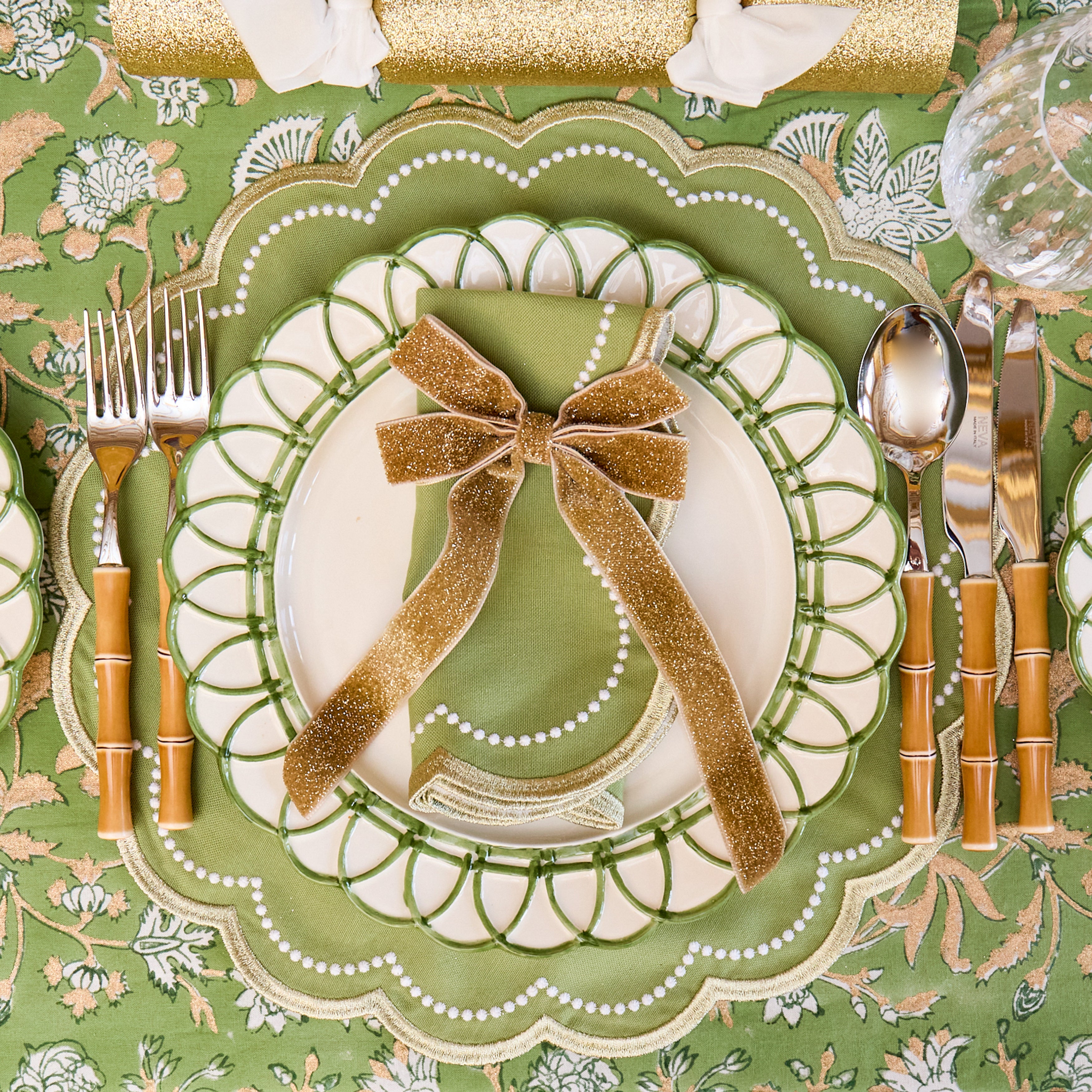 Green Stella Dinner Plate