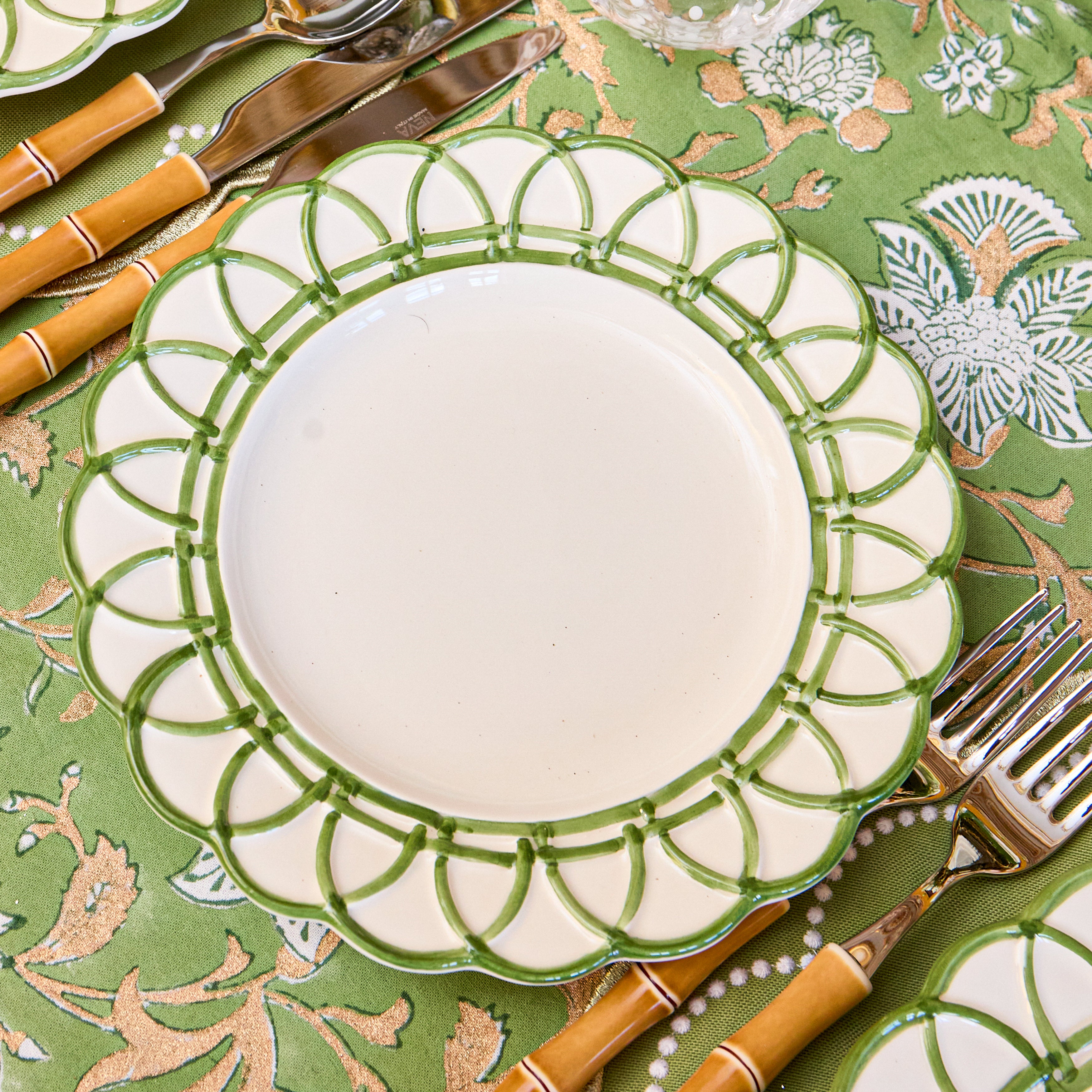 Green Stella Starter Plate