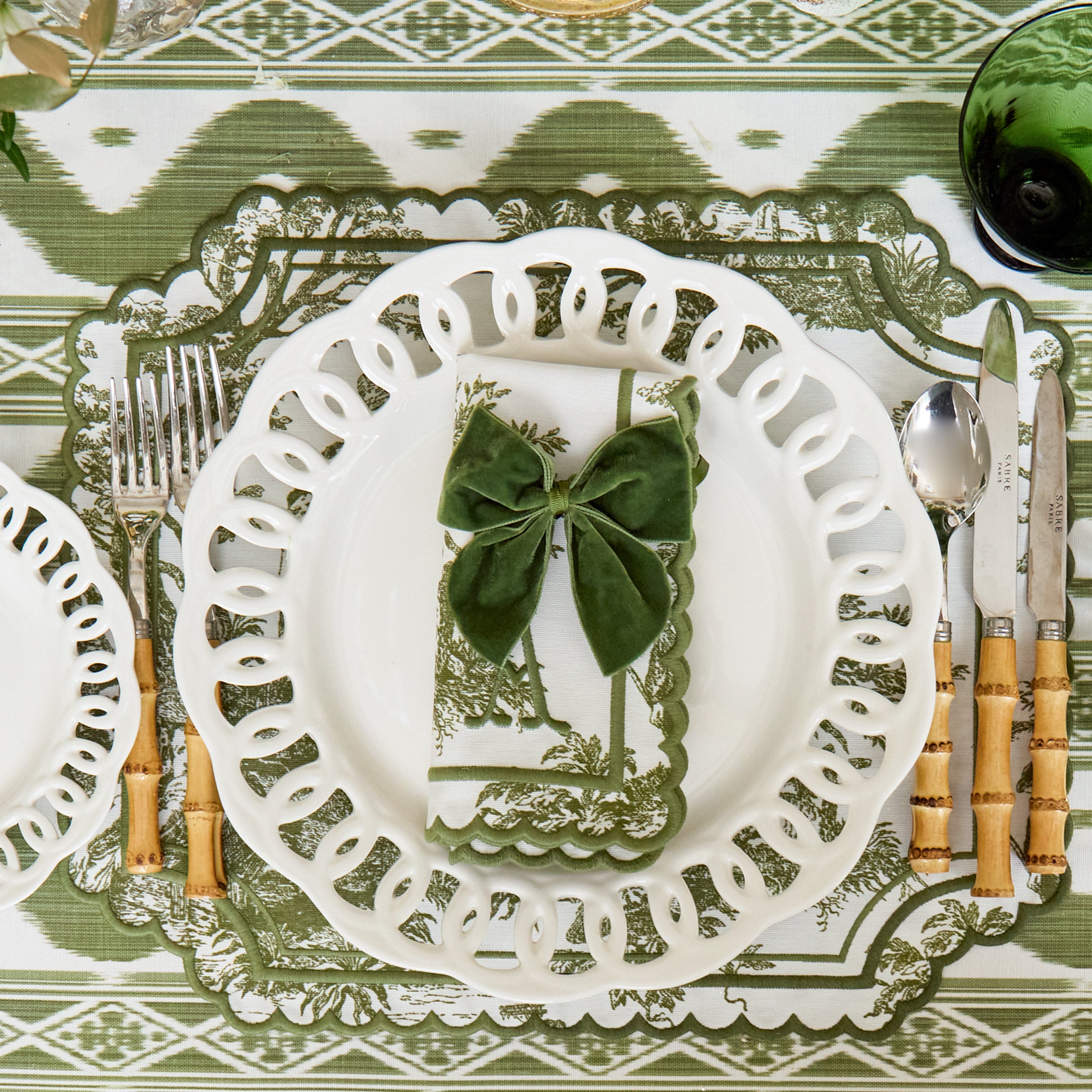 Olive Toile Louisa Napkins (Set of 4)