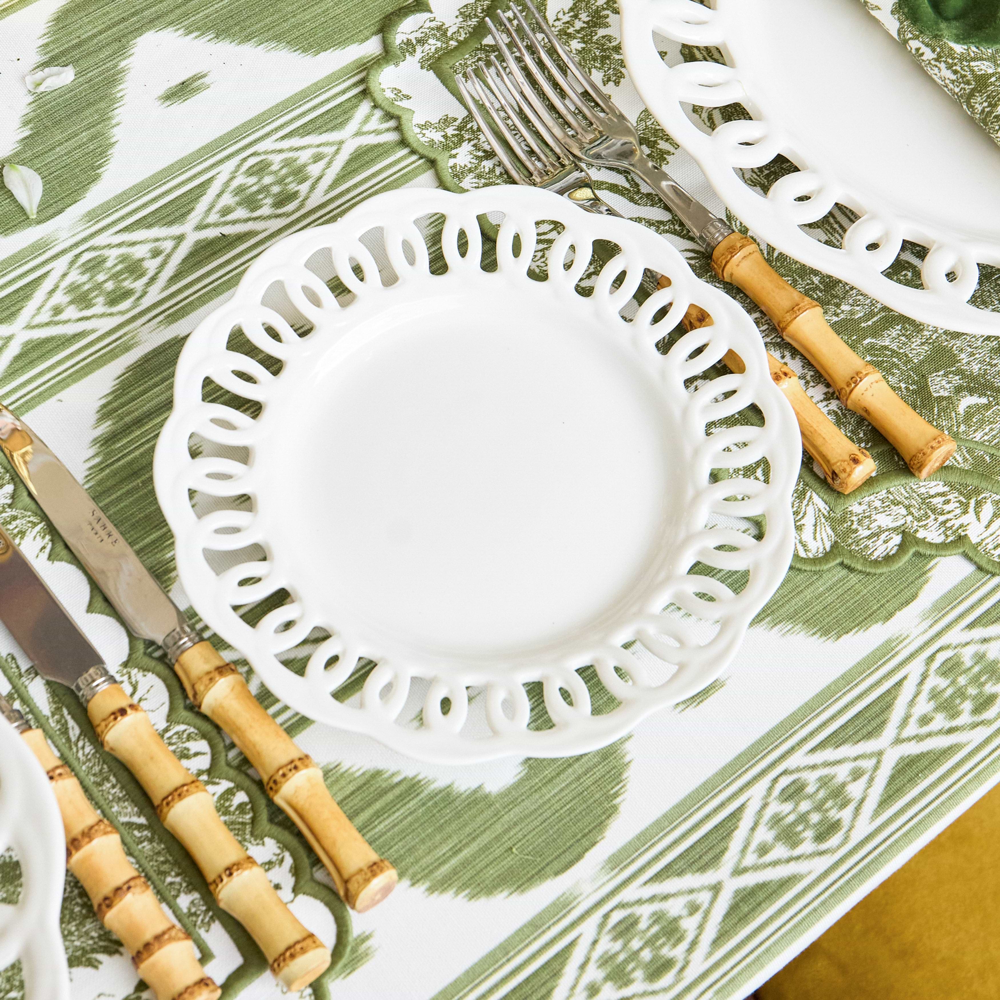 White Lace Starter Plate