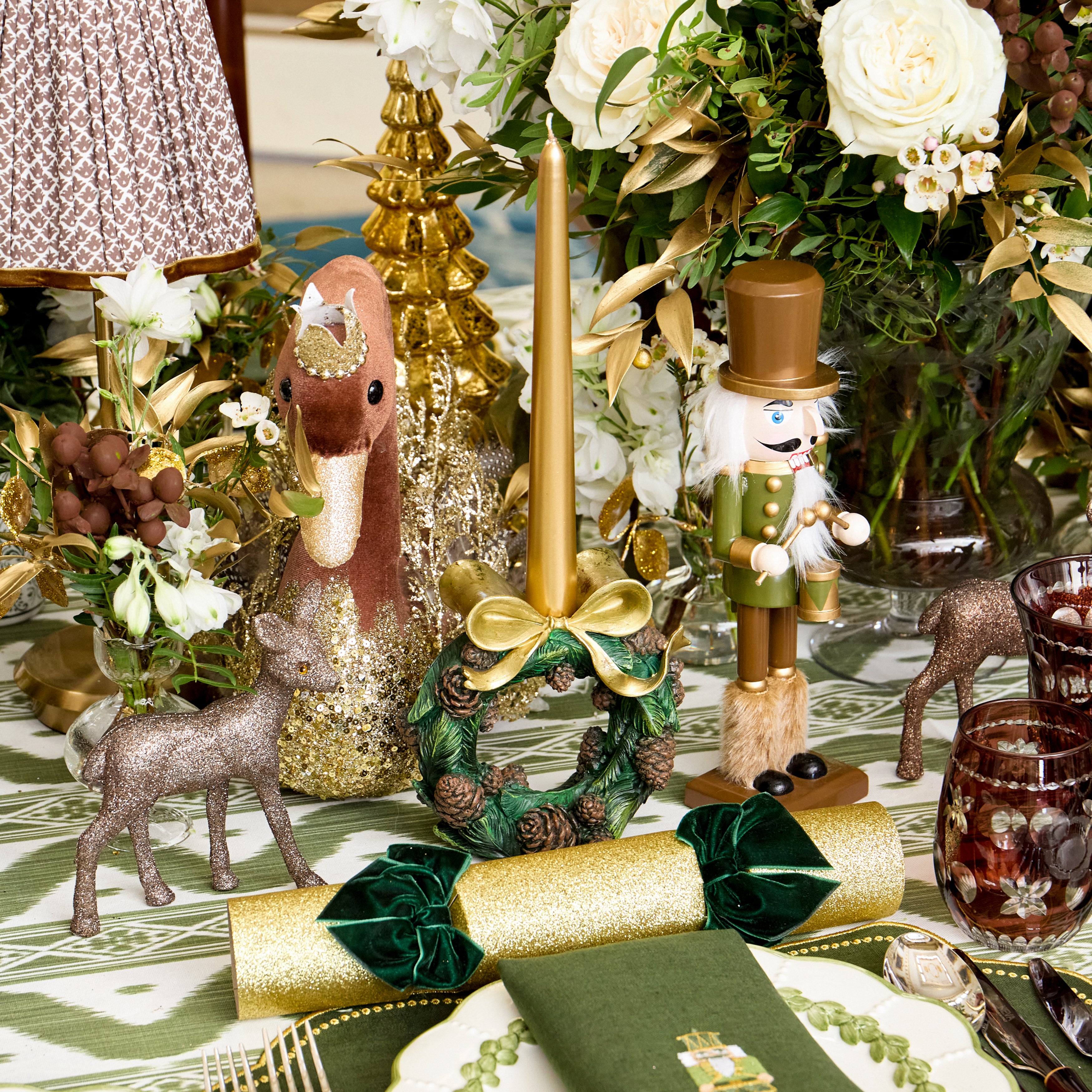 Pinecone Wreath Candle Holder (Pair)