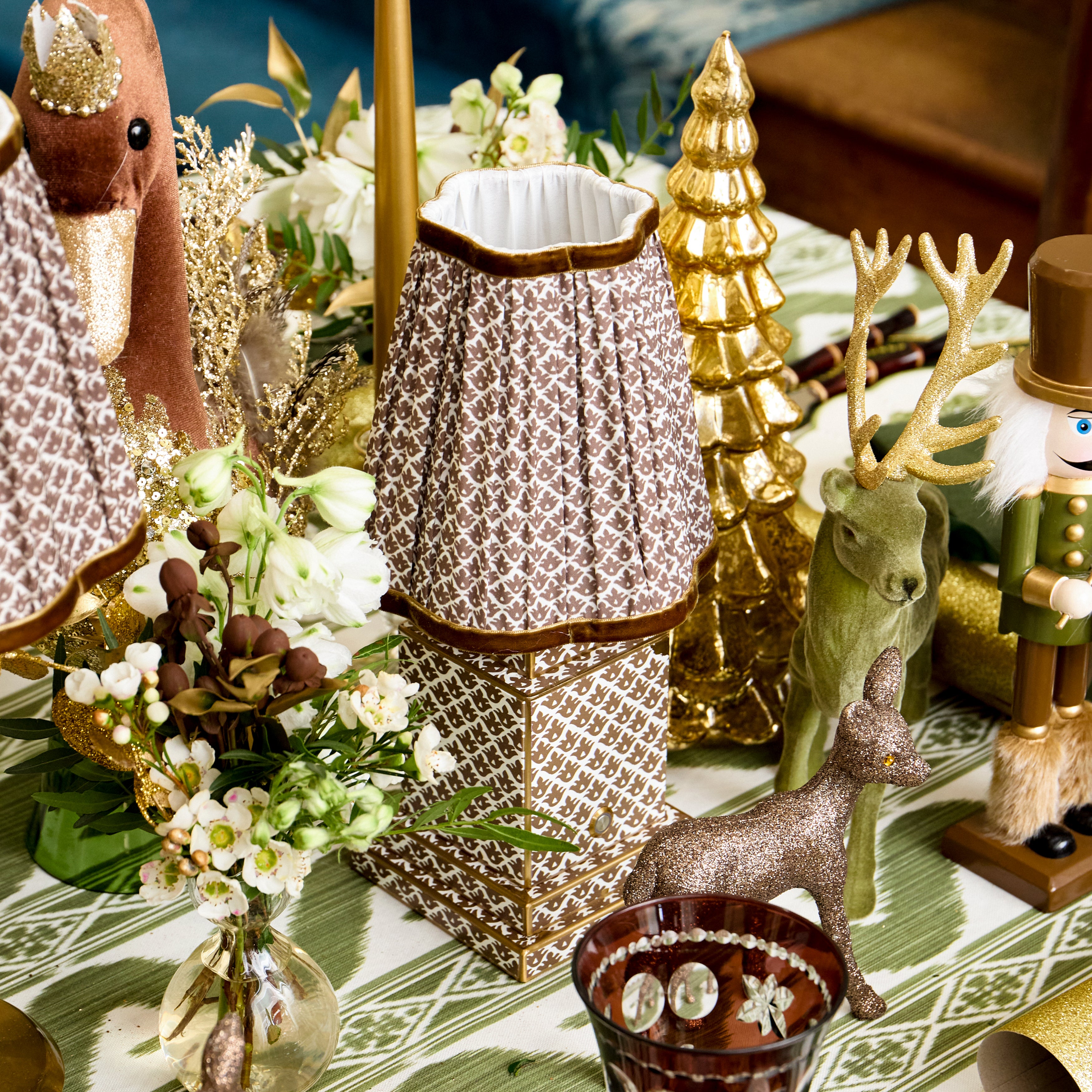 Chocolate Lotus Square Rechargeable Lamp with Chocolate Lotus Shade (14cm)