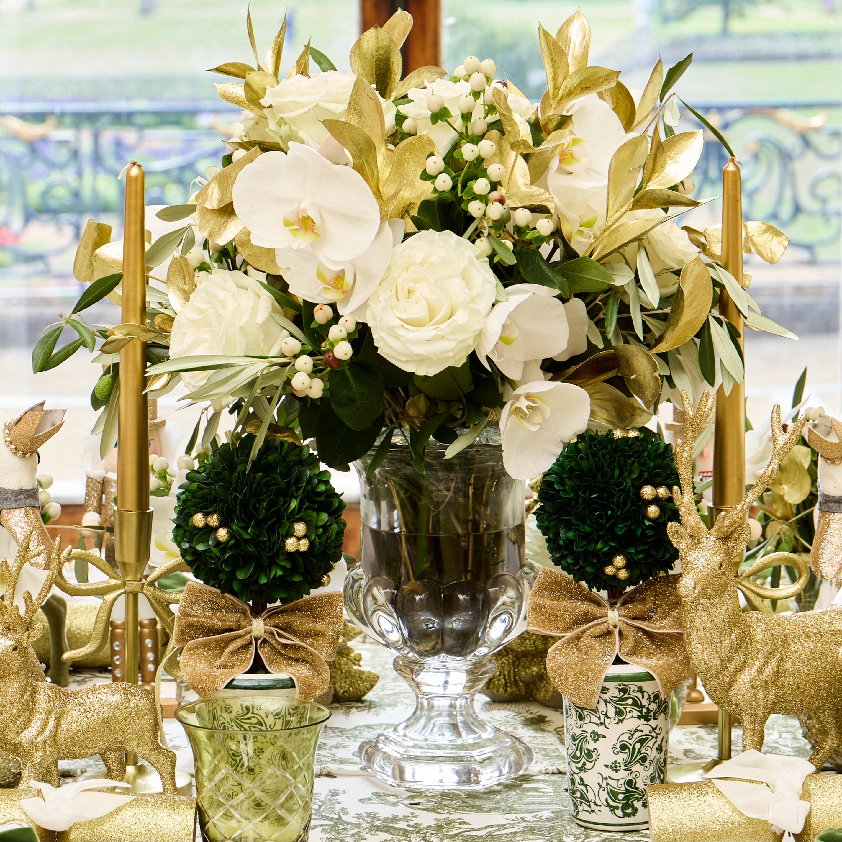 A Christmas Carol Tablescape