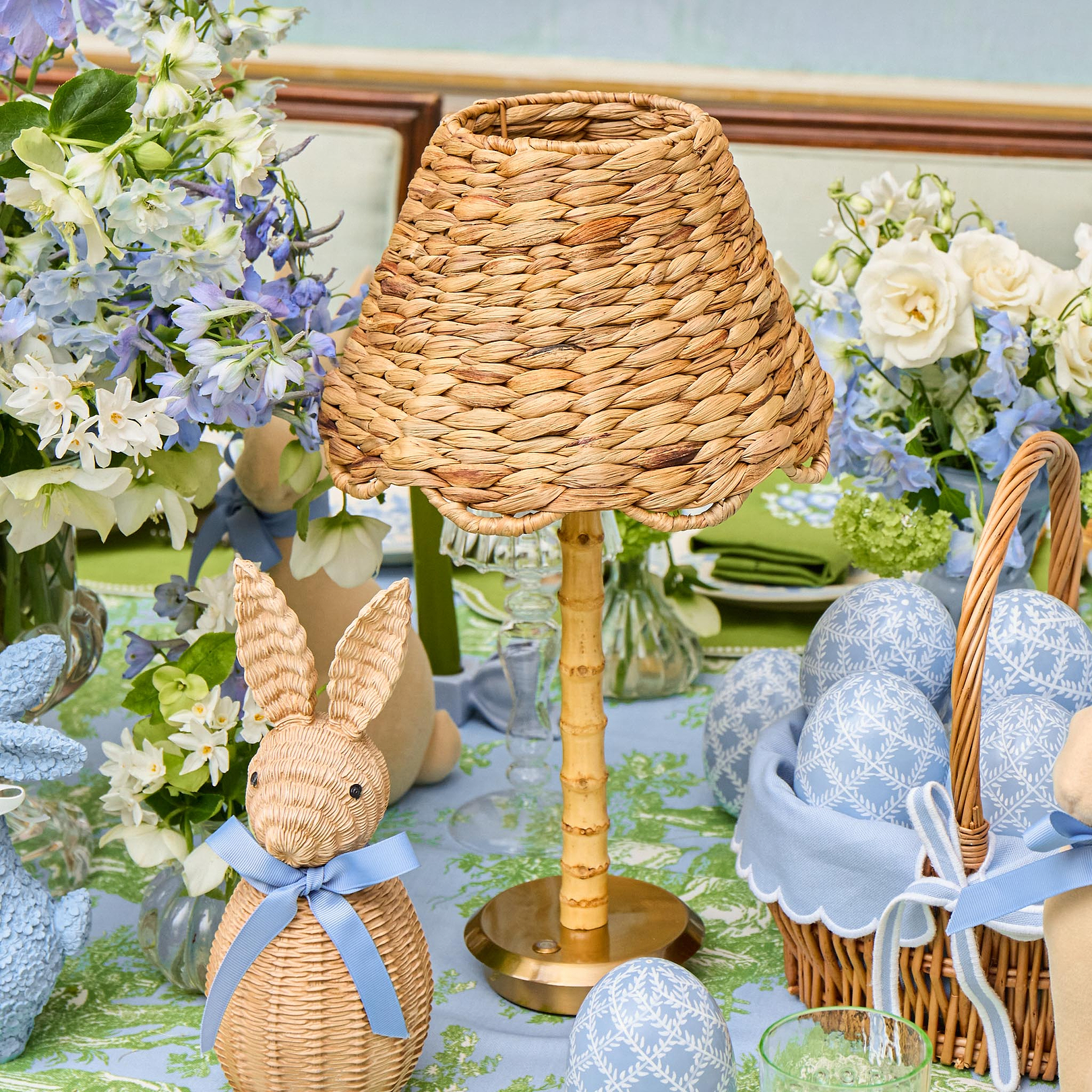 Bamboo Rechargeable Lamp with Natural Seagrass Shade (24cm)