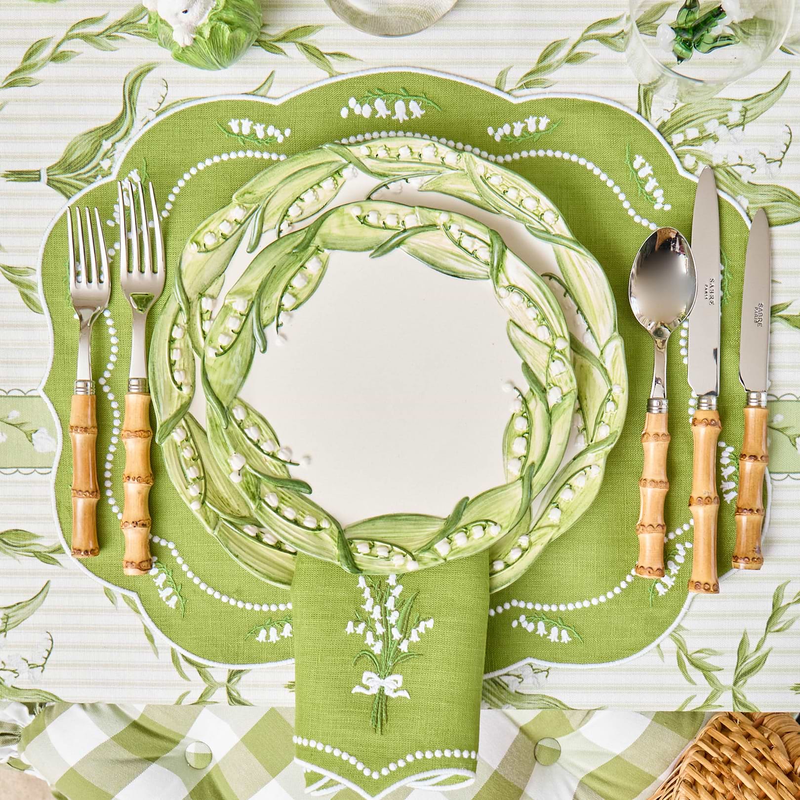 insitu-easter-spring-meadow-