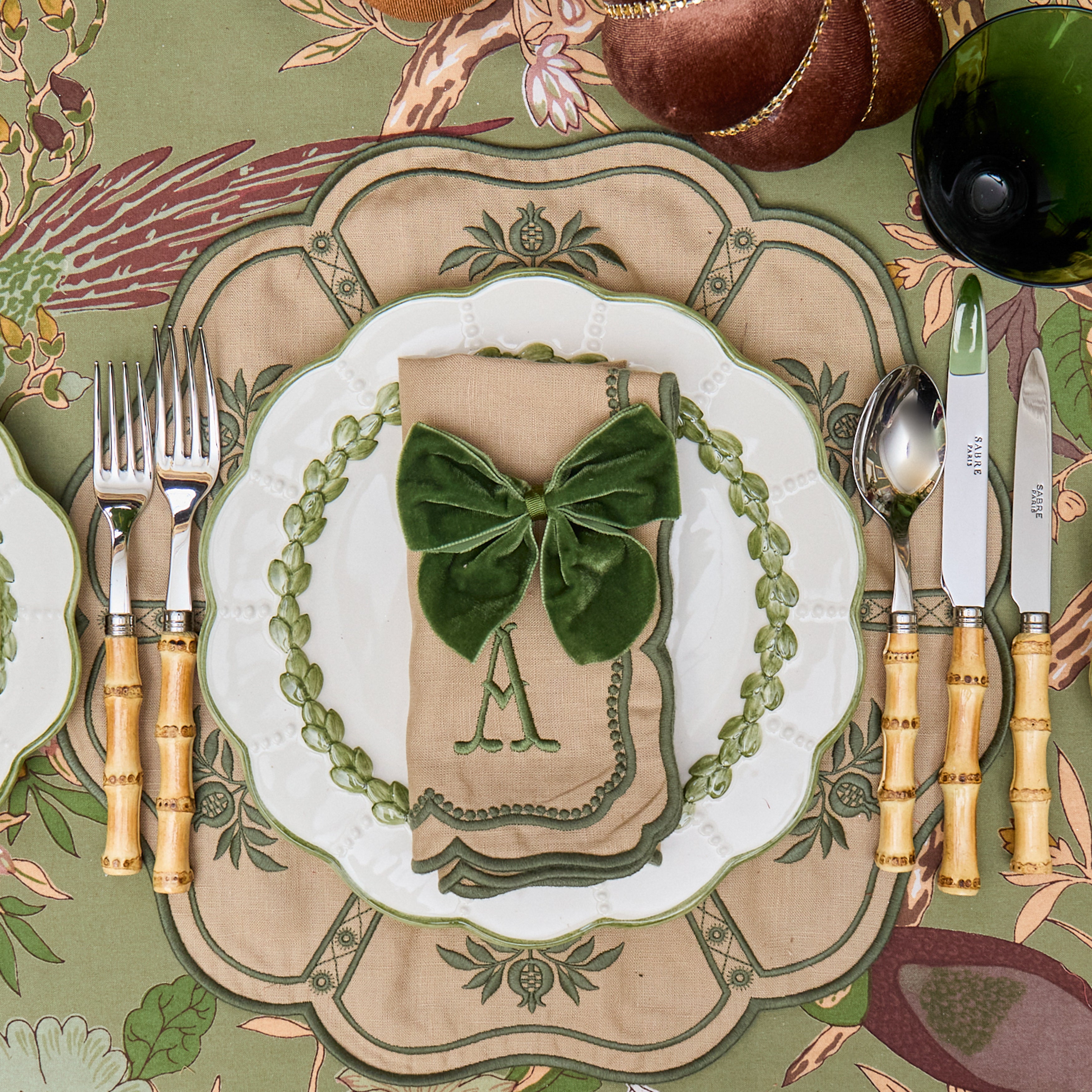 Forest Green Velvet Napkin Bows (Set of 4)