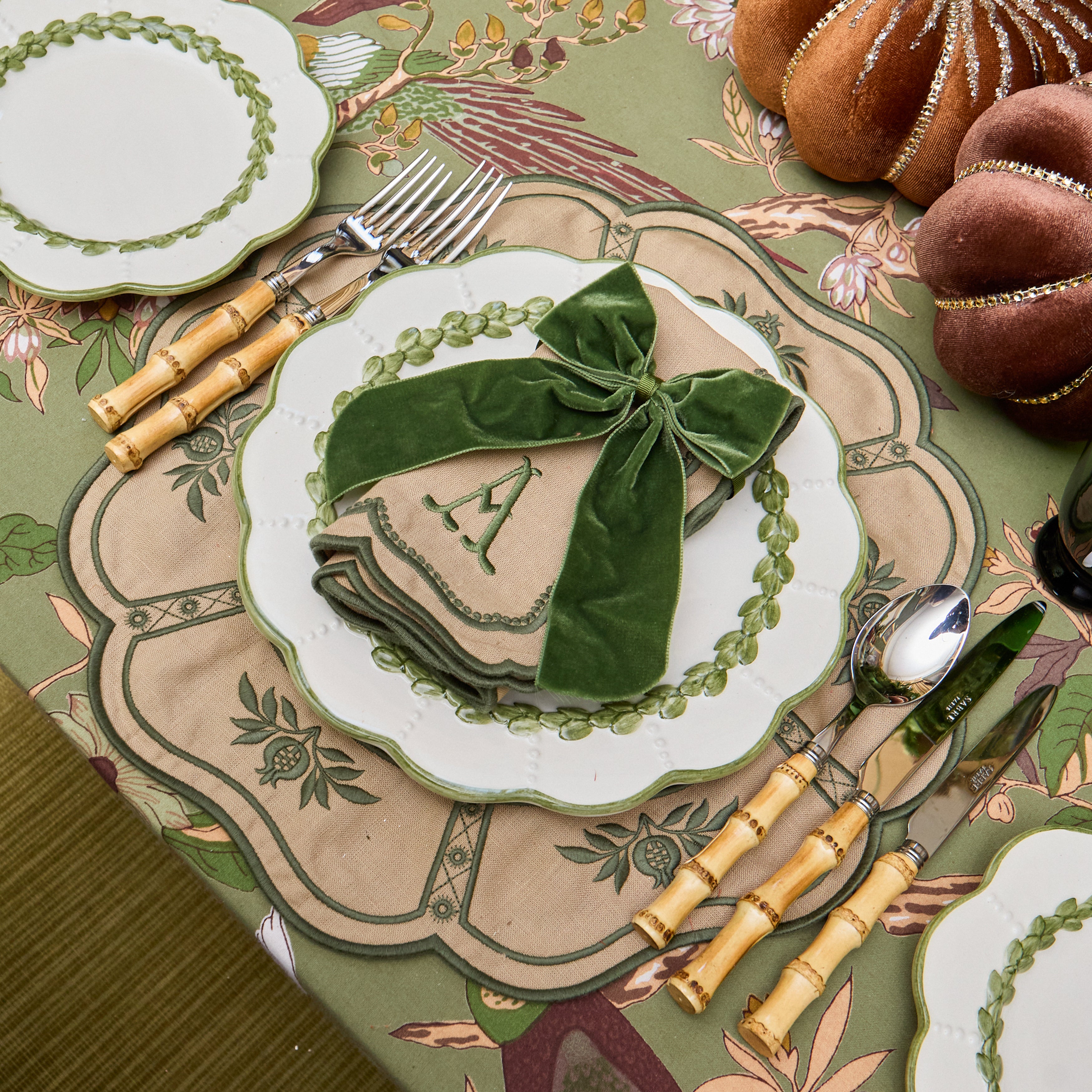 Olive Laurel Dinner Plate
