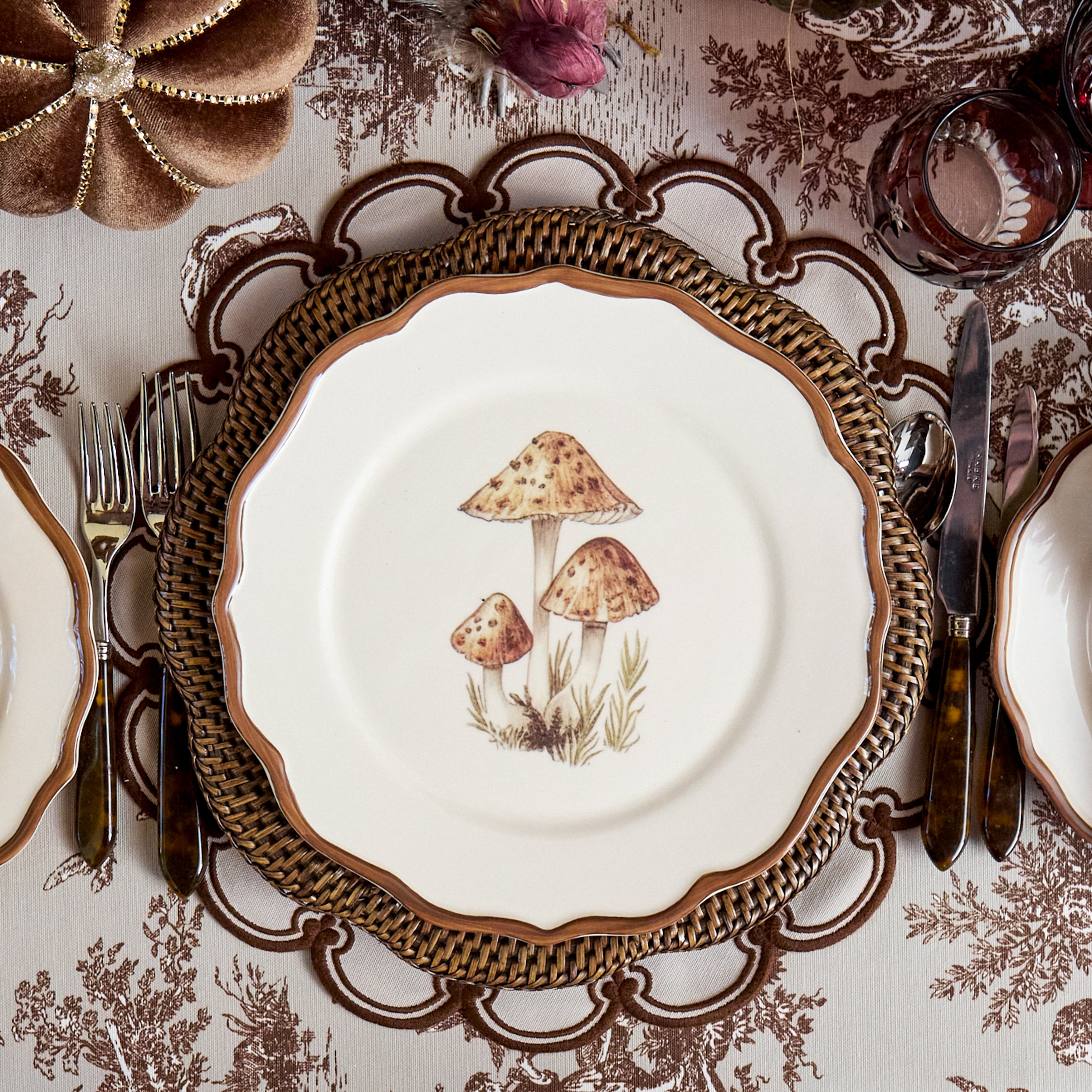 Taupe & Chocolate Delilah Placemats & Napkins (Set of 8)