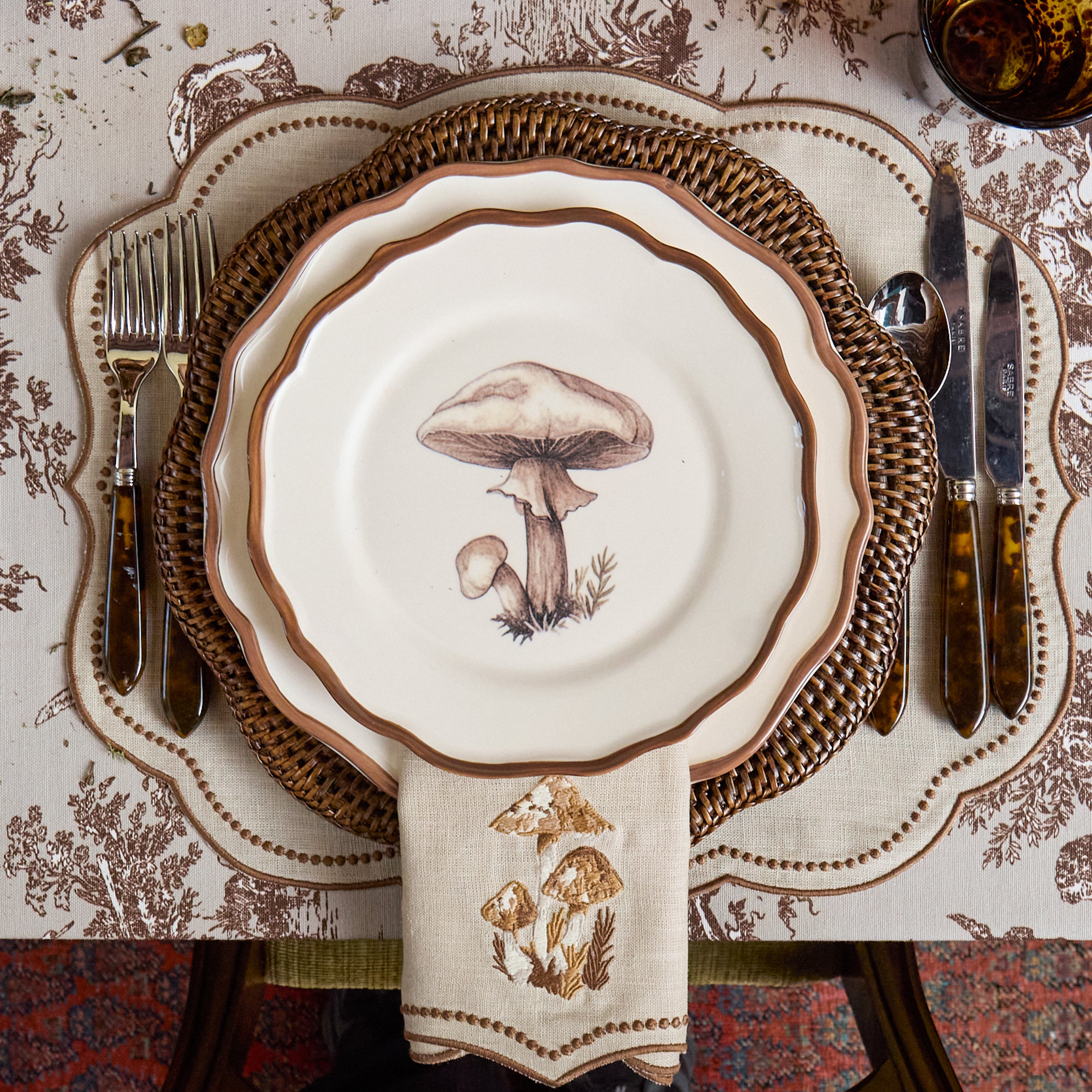 Mushroom Starter Plate