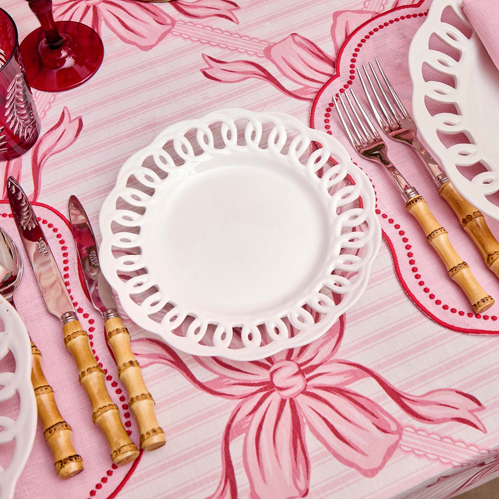 White Lace Starter Plate