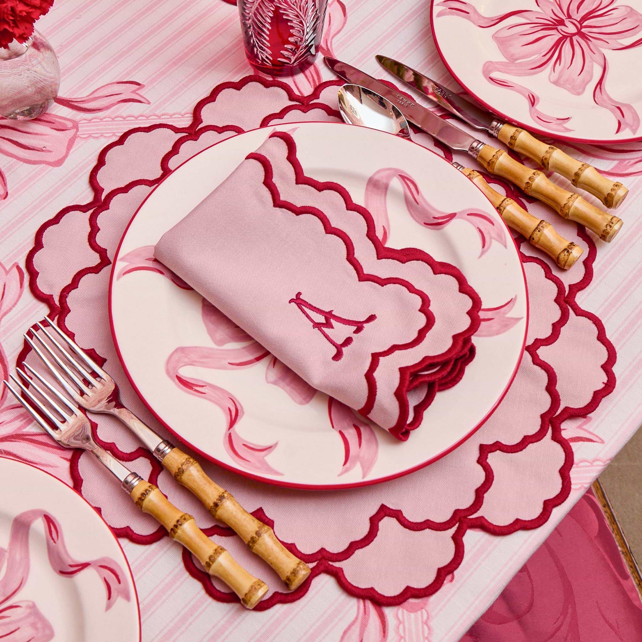 Lily Pink & Red Napkins (Set of 4)