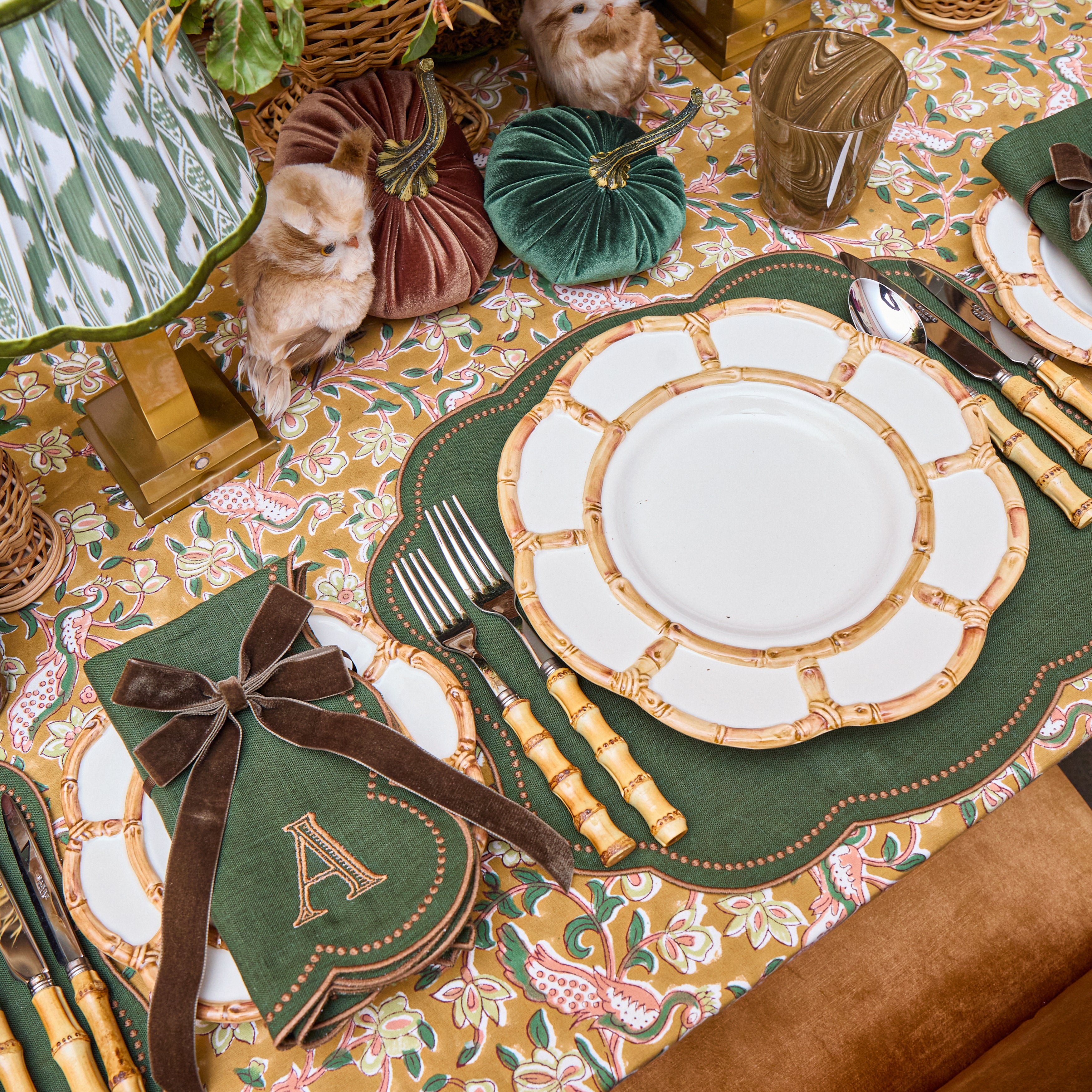 Petal Bamboo Ceramic Dinner Plates (Set of 4)