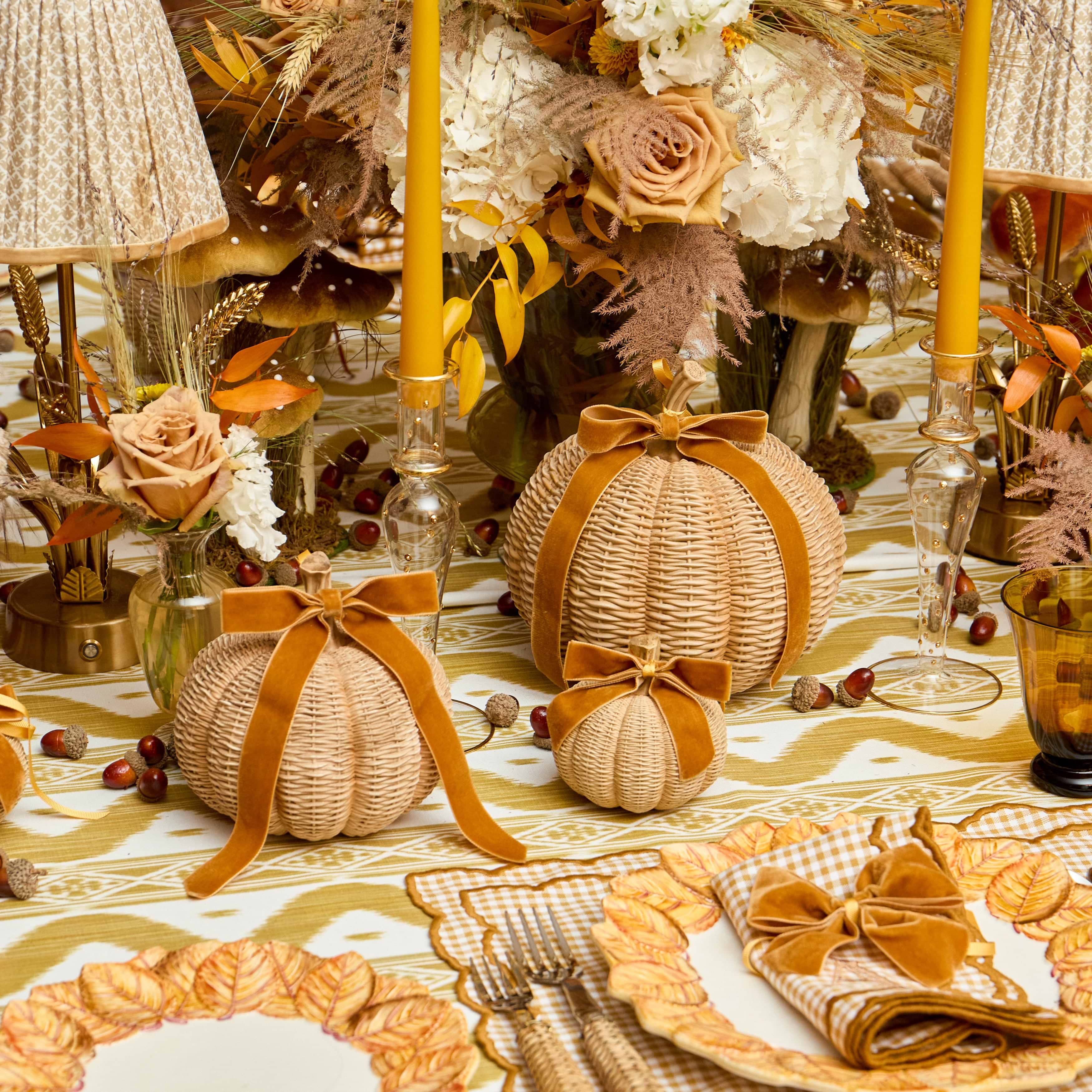 Small Basketweave Pumpkin (Pair)