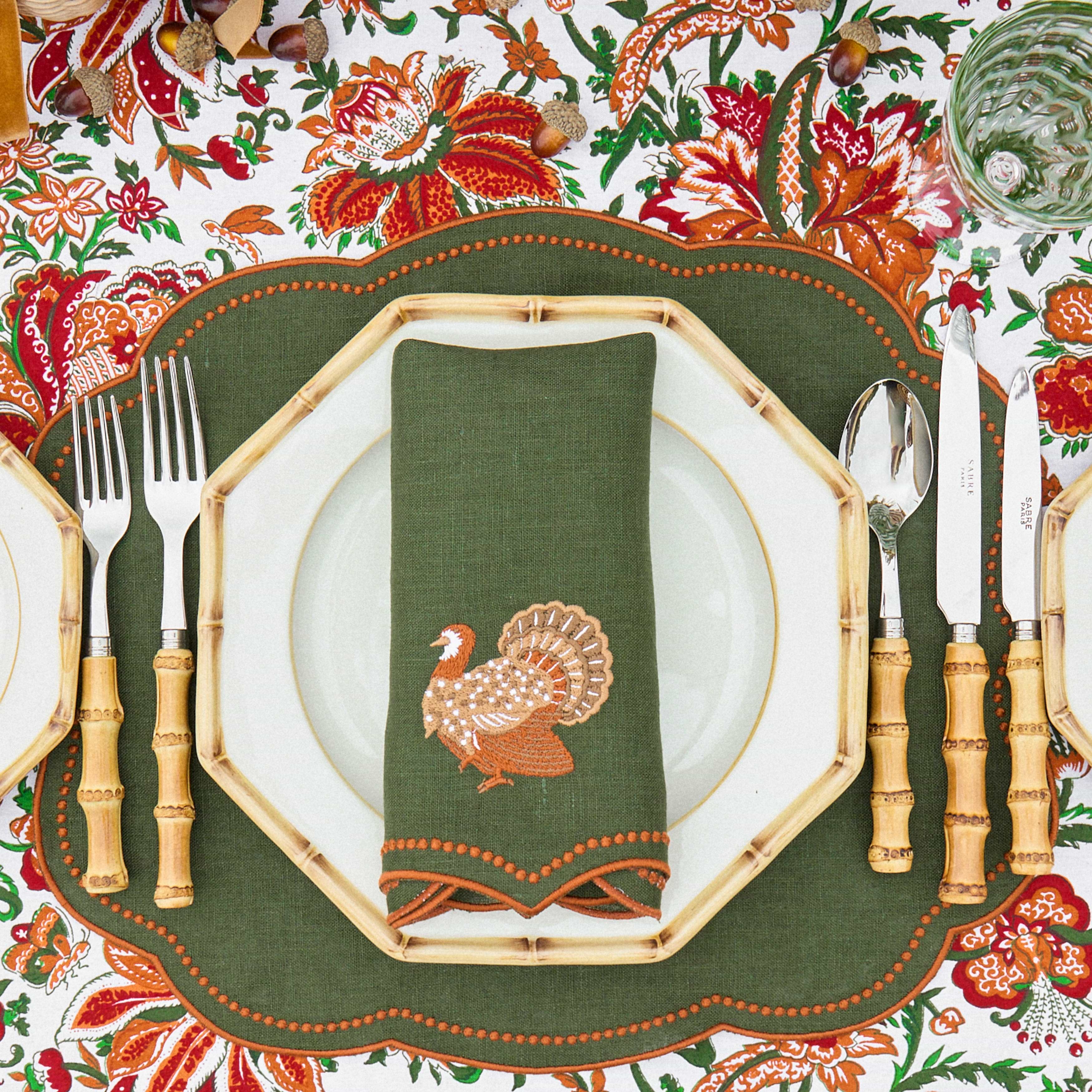Green Eloise Turkey Embroidered Linen Napkins (Set of 4)