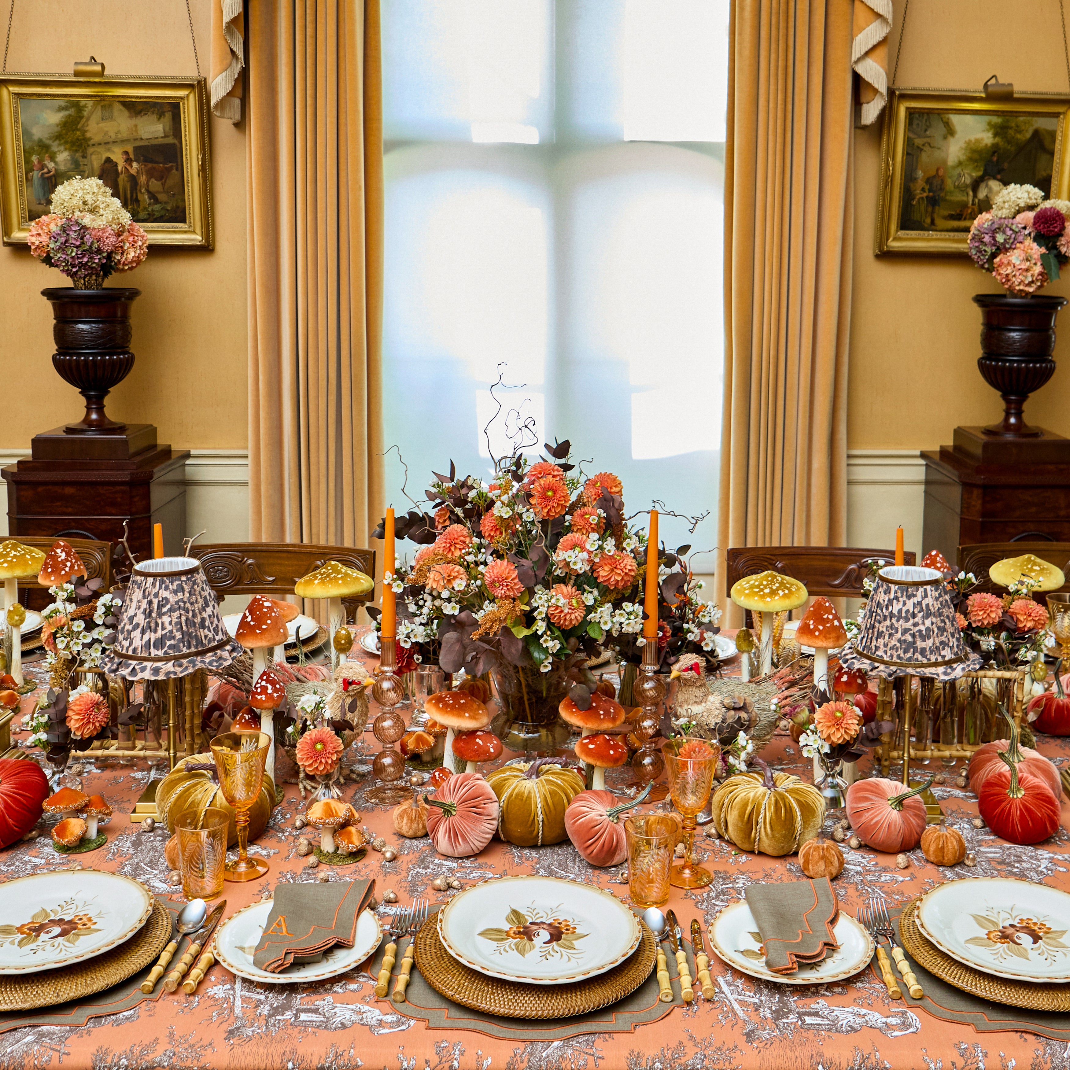 Mustard & Chocolate Garland Dinner & Starter Plates (Set of 8)