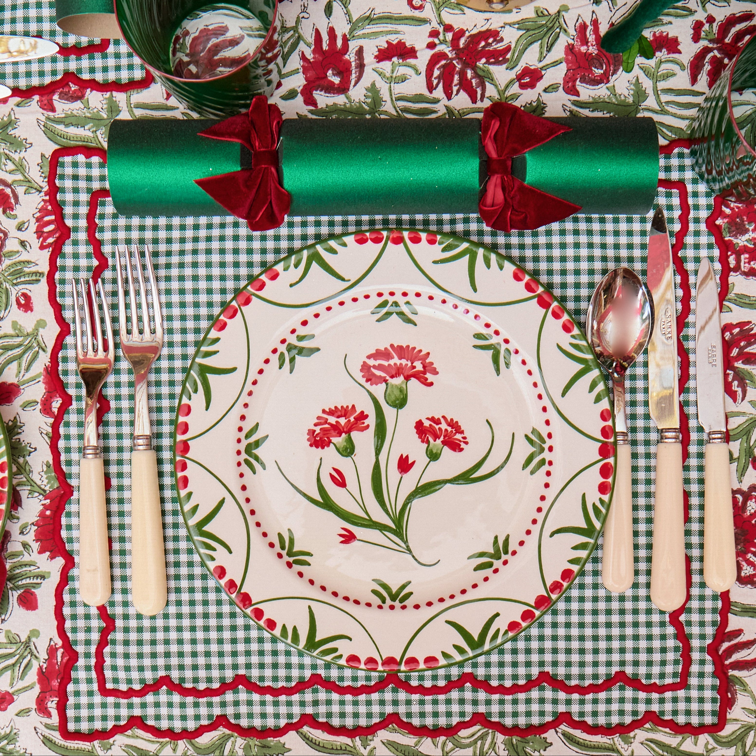 Red & Green Santa Kristina Dinner Plate