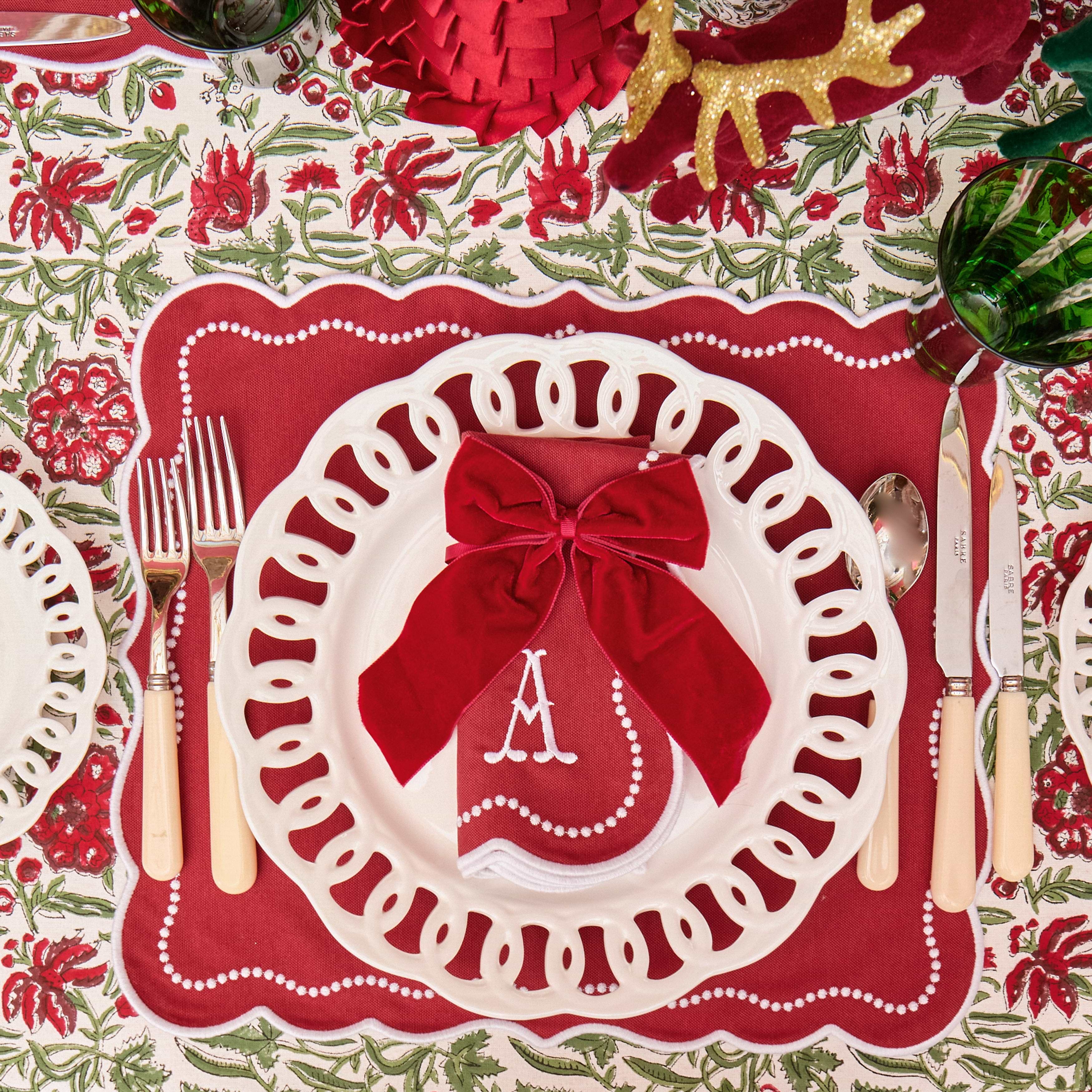 Red & Green Isobel Tablecloth