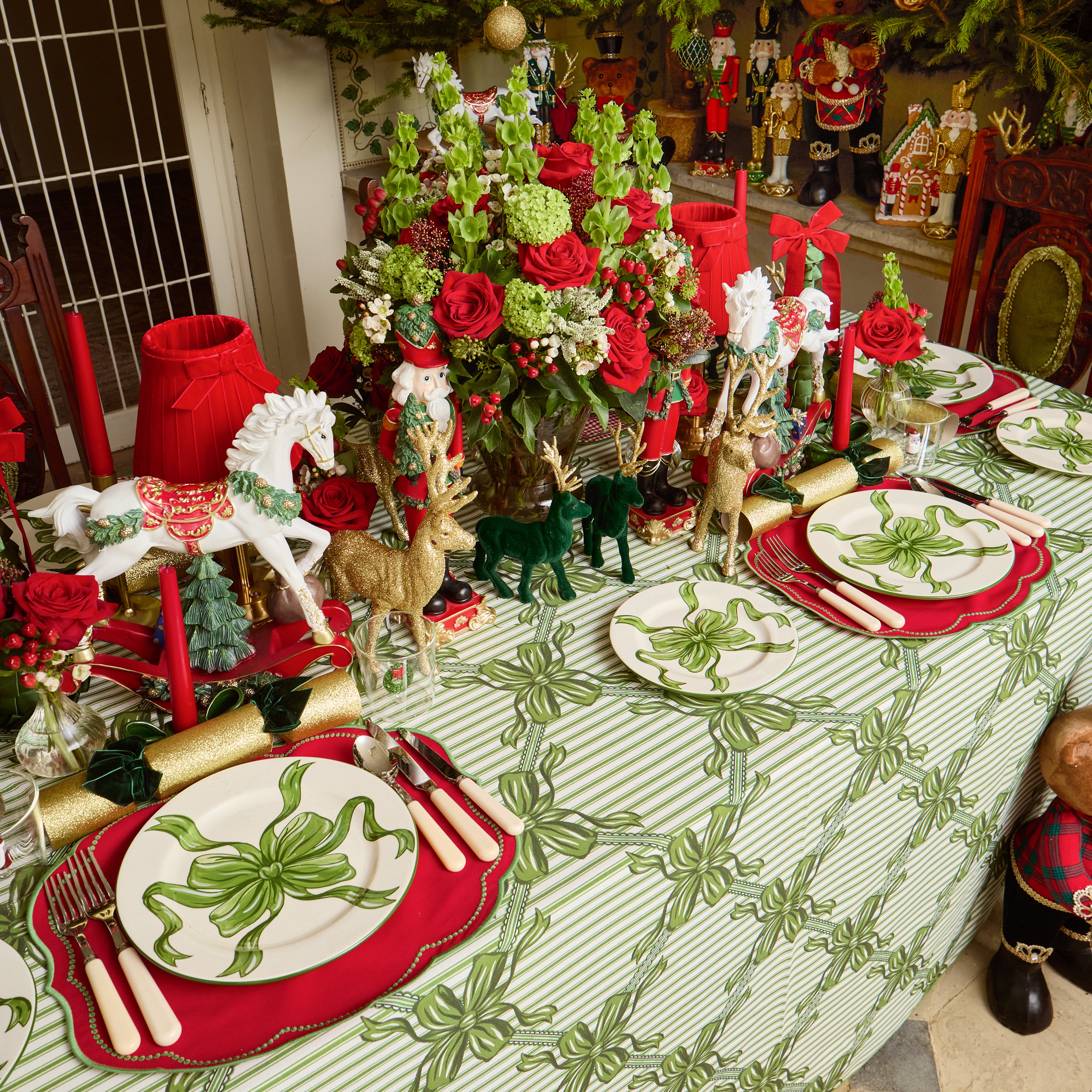 Green Audrey Bow Tablecloth
