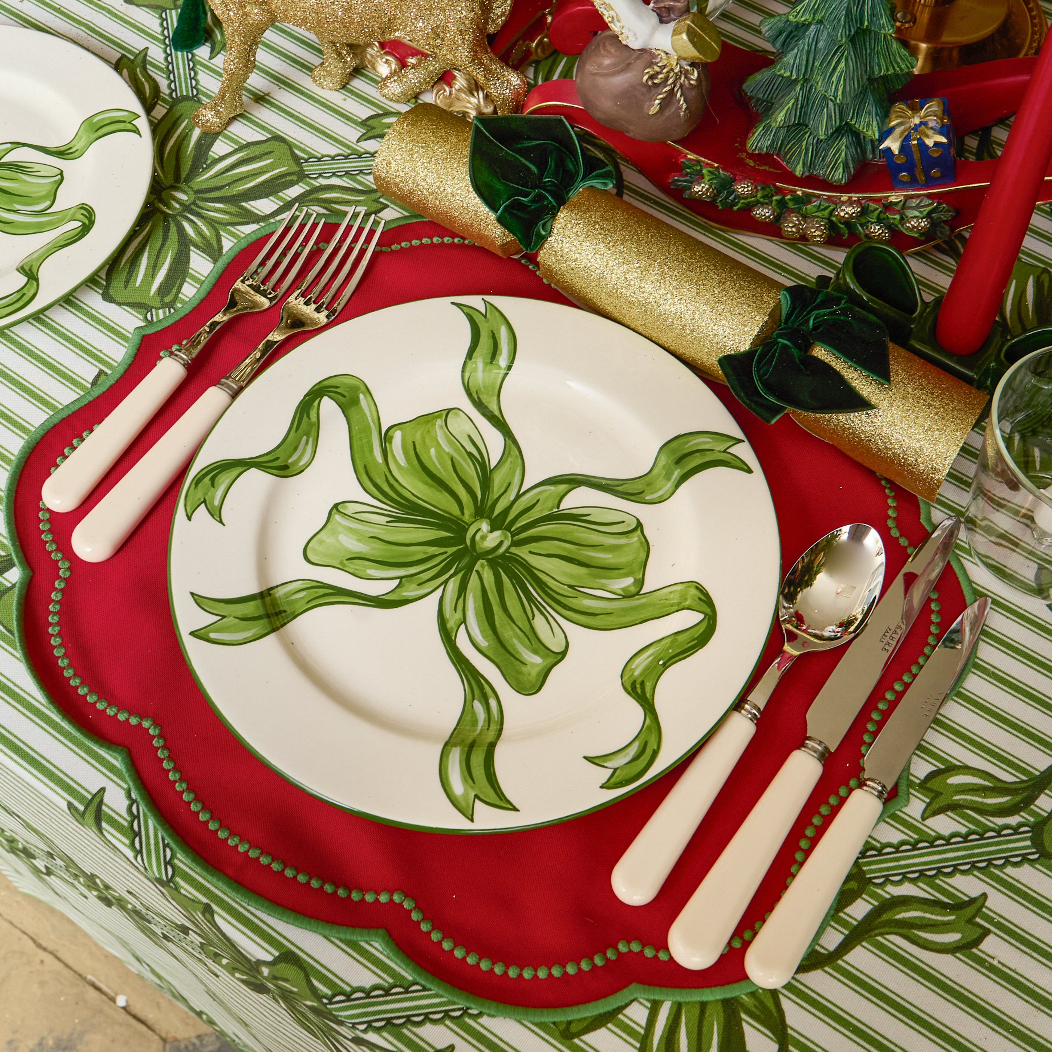 Green Audrey Bow Tablecloth