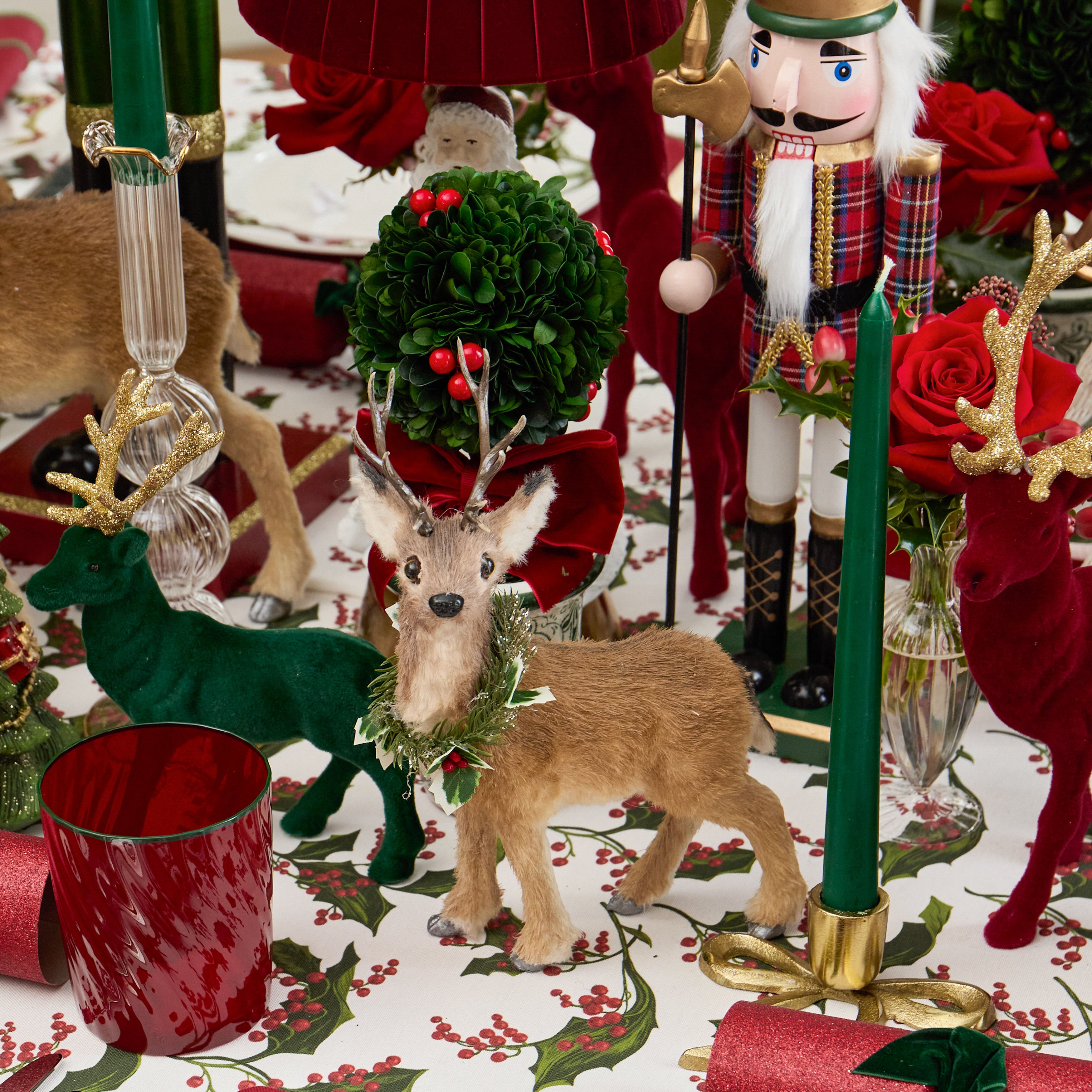 Reindeer with Wreath (Pair) - 25cm