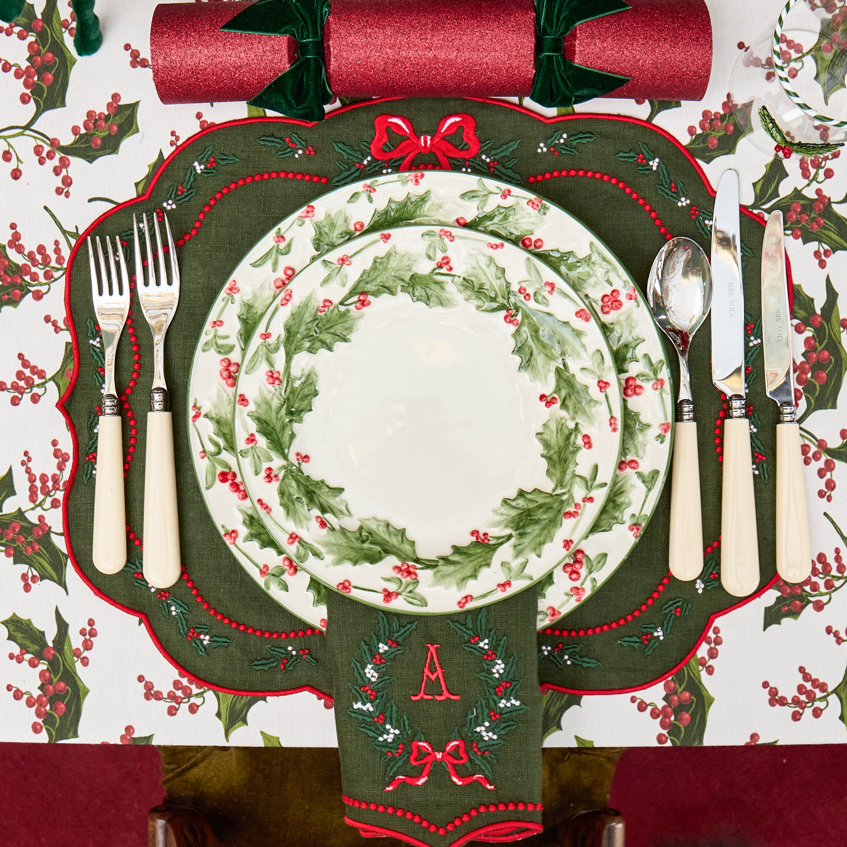 Holly Starter Plate