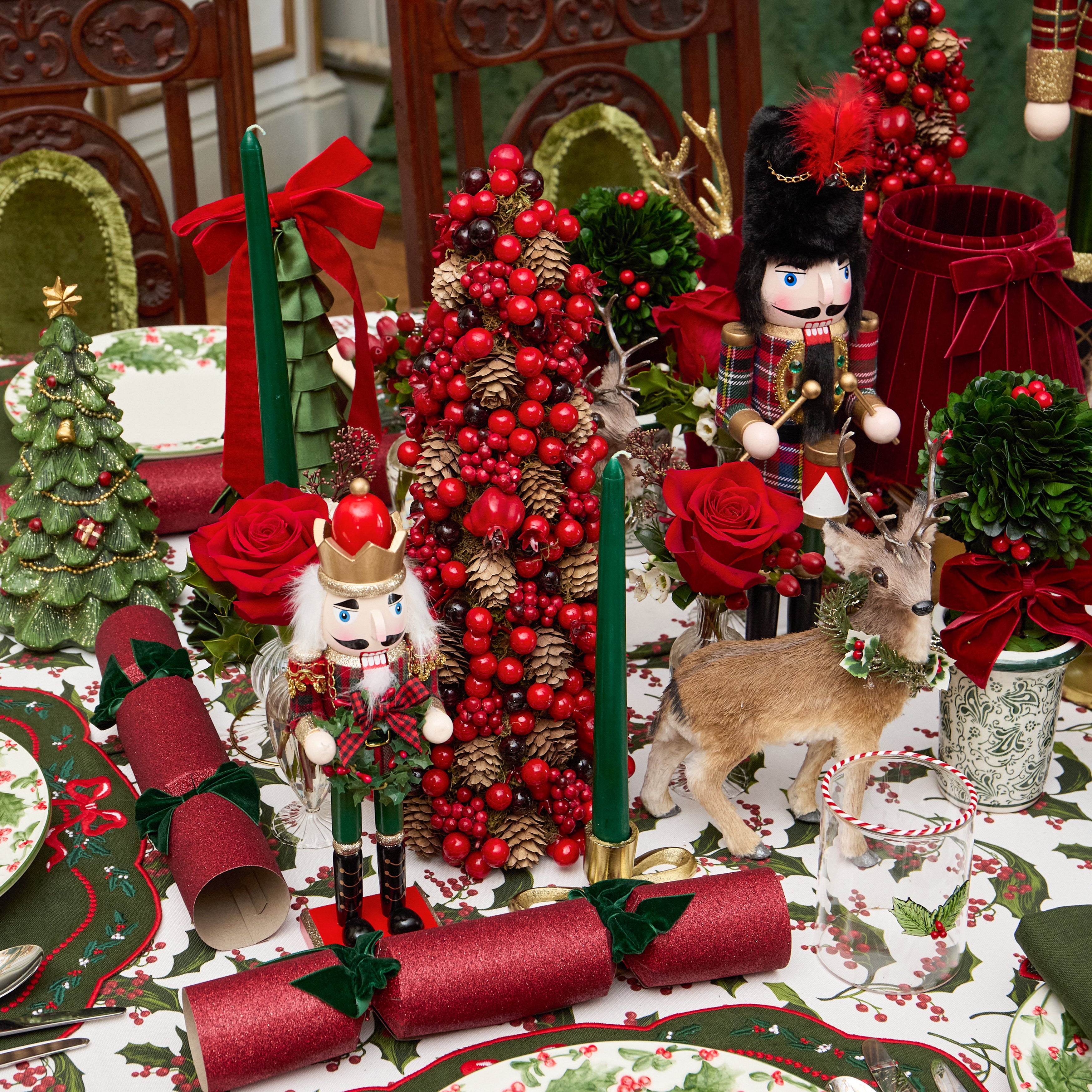 Red Berry & Pinecone Tree (Pair)