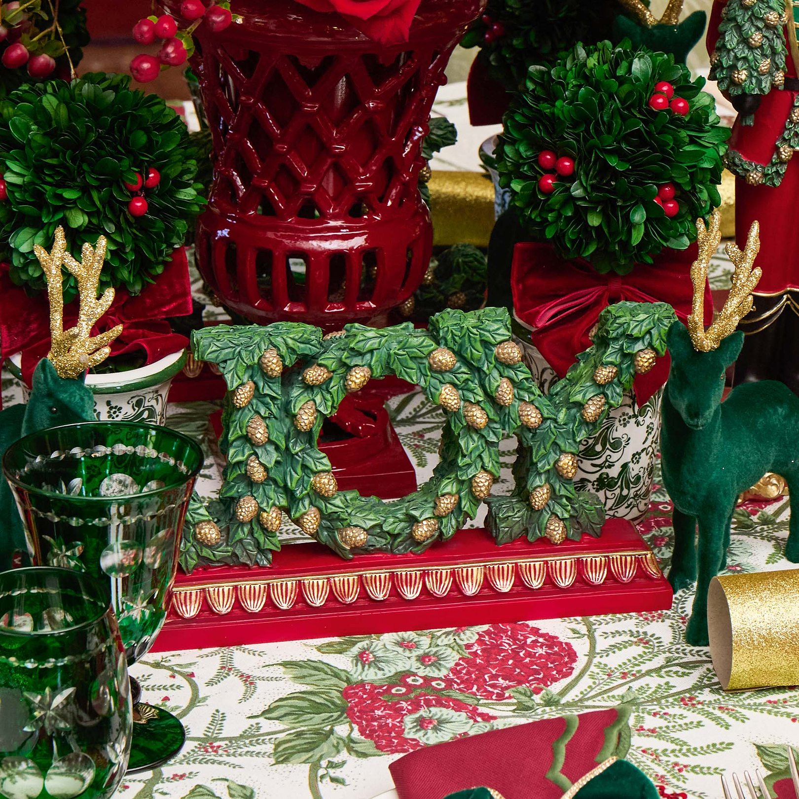 Xmas柄　 Gallery Holly & the Joy Amazon.com: Wooden Tabletop Christmas Joy Sign Red Xmas Joy Merry