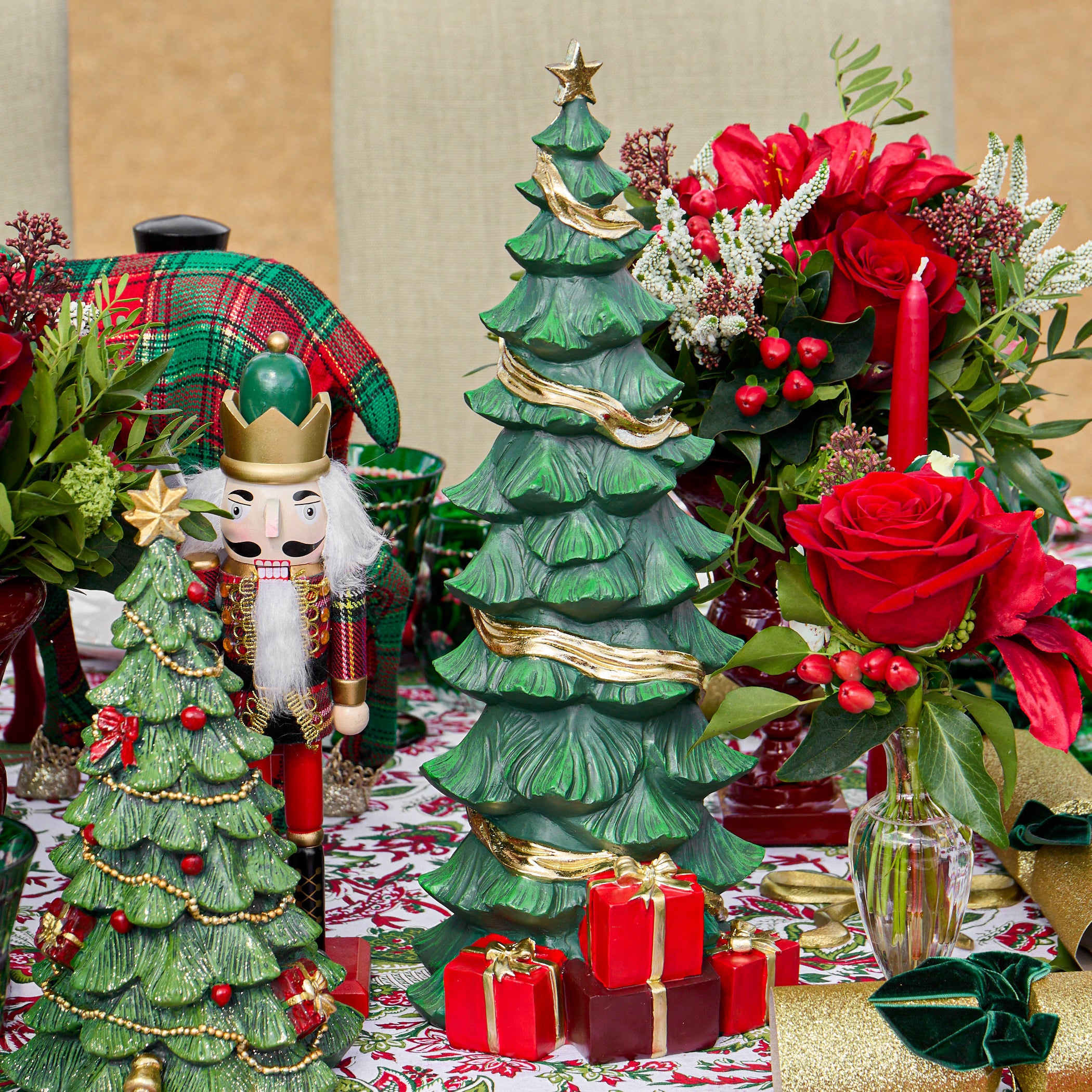 Christmas Tree with Gifts (Pair) - 39cm