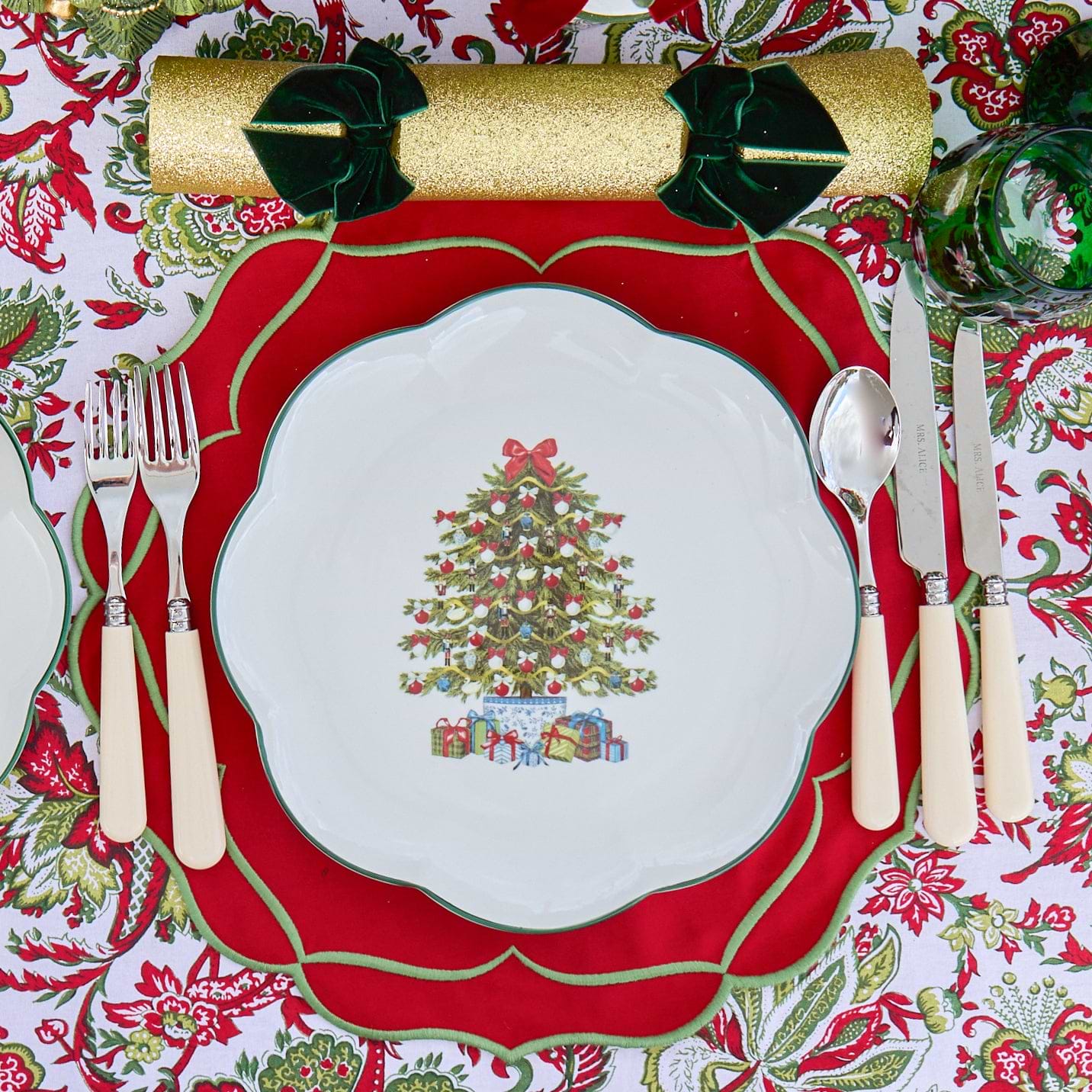 Red & Green Beatrice Tablecloth