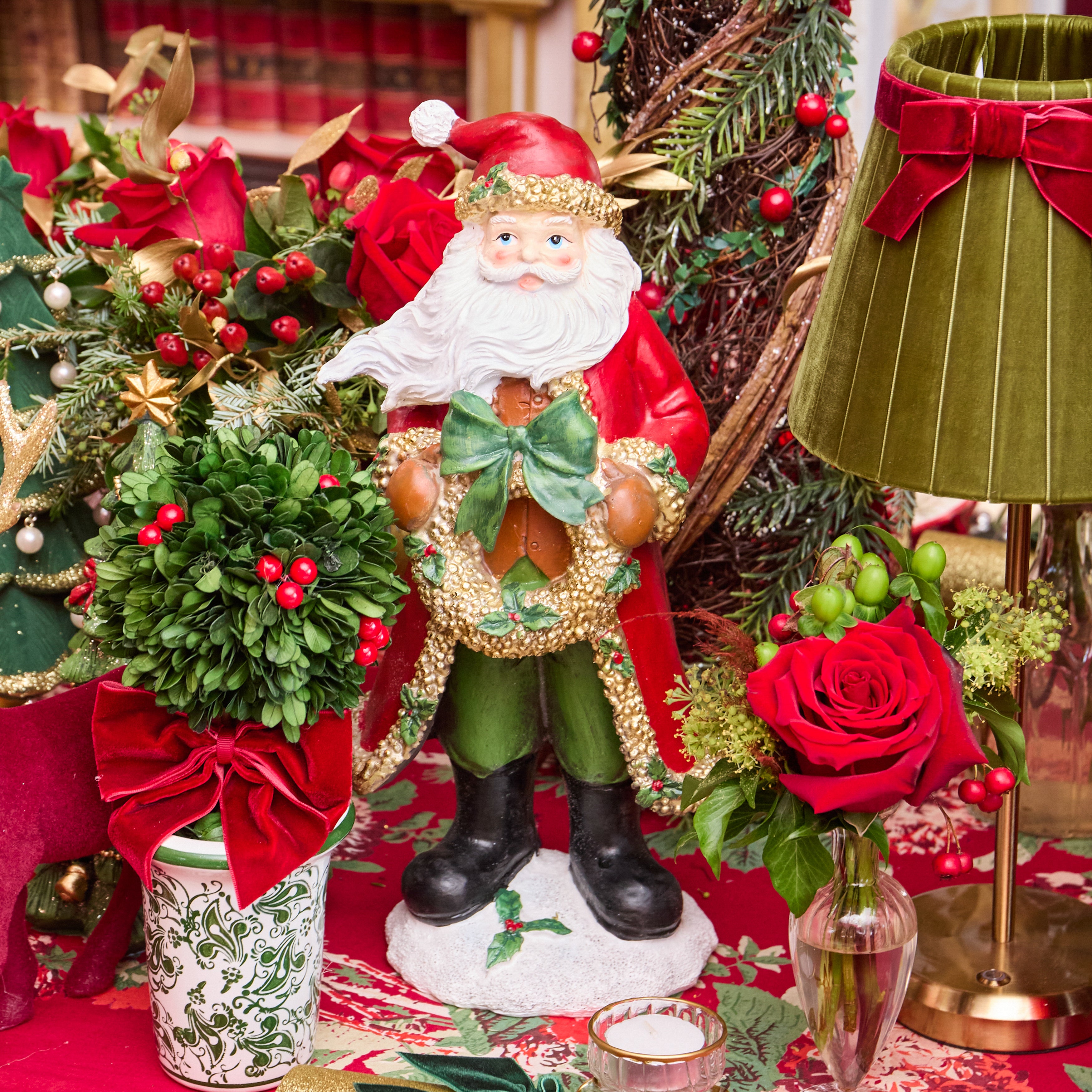Santa with Gold Wreath