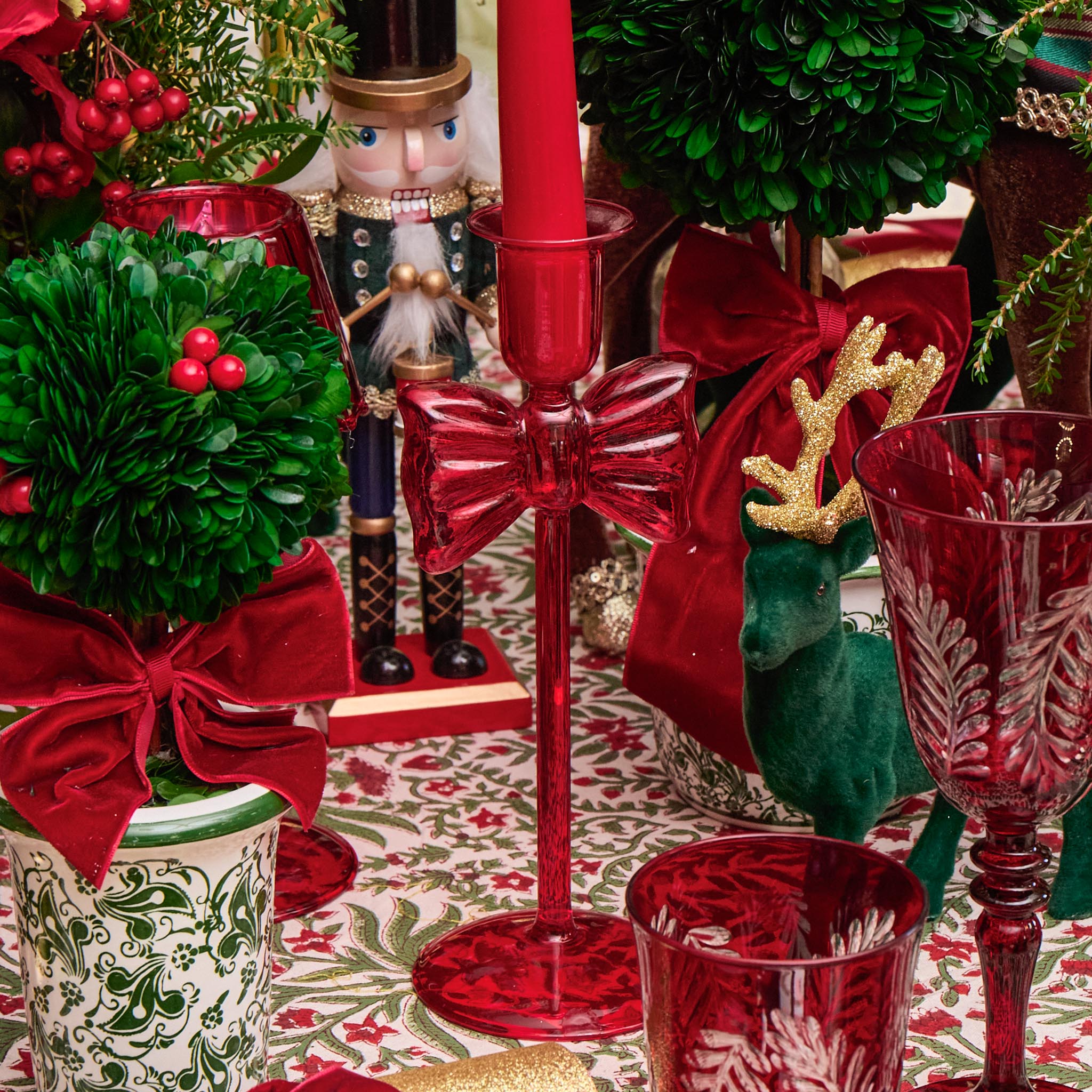 Red Berry Candles (Set of 8)