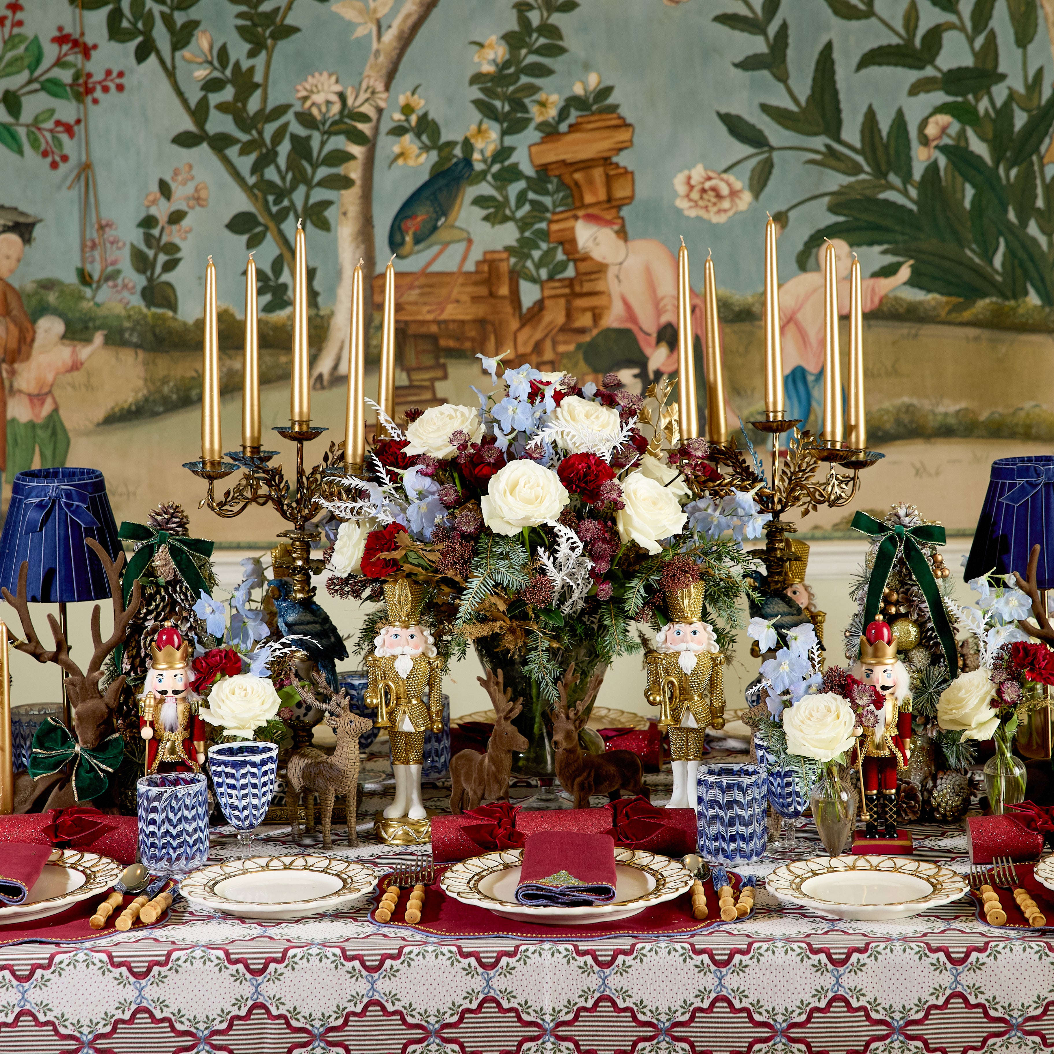 The Merry Noël Decoration Set