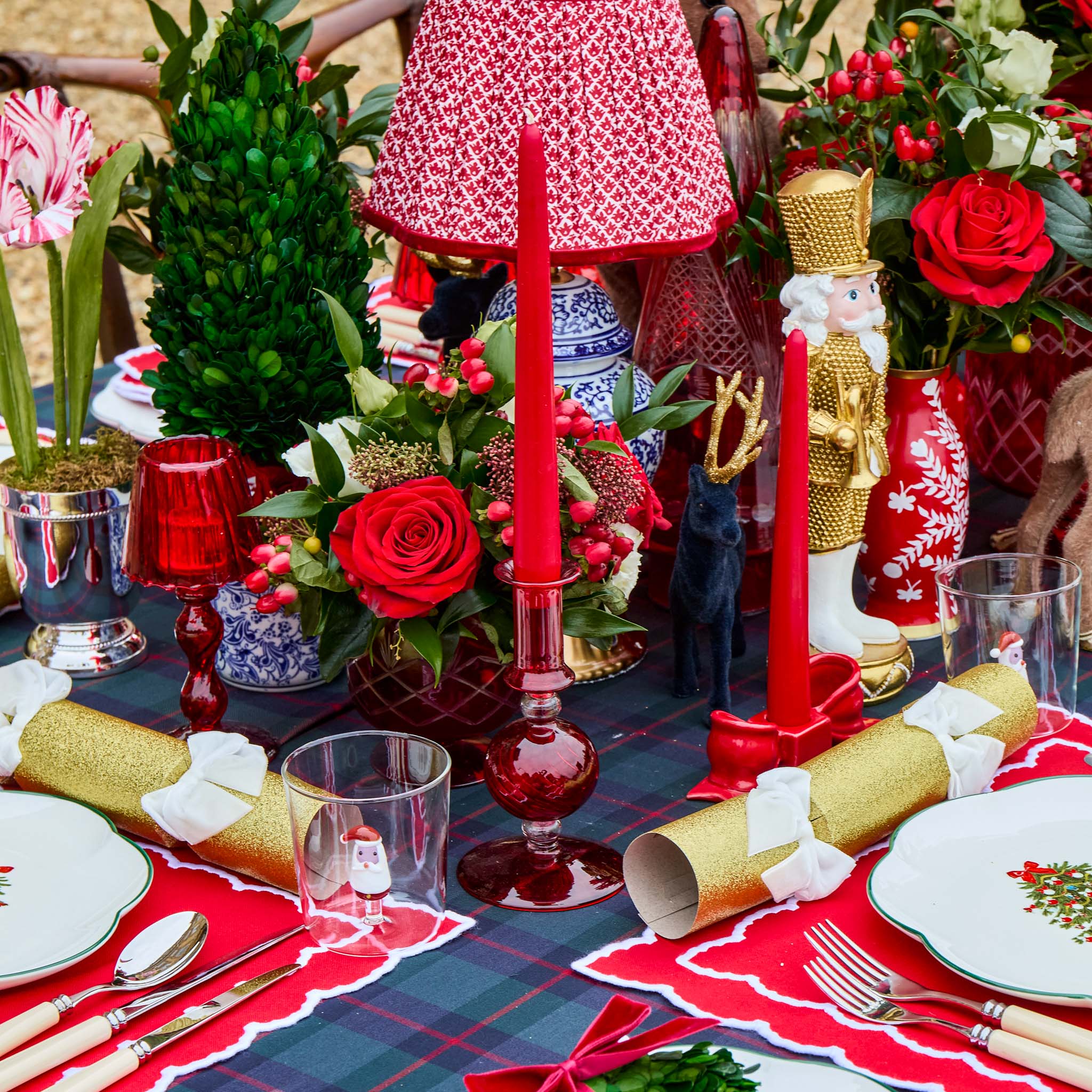 Red Ceramic Bow Candleholder (Pair)
