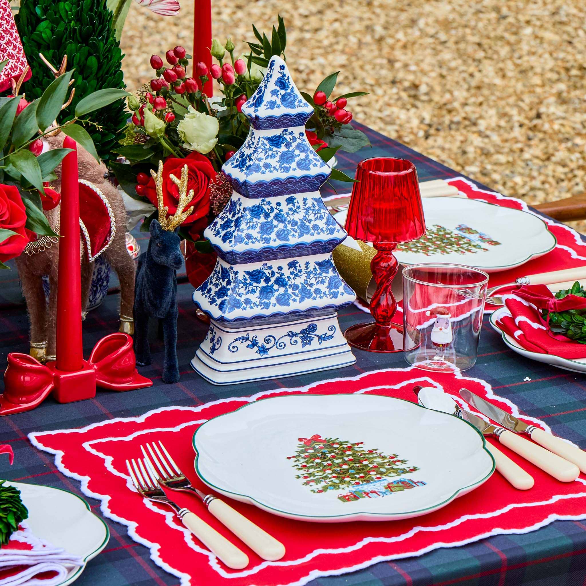 Mrs. Alice Christmas Tree Starter Plate (Set of 4)
