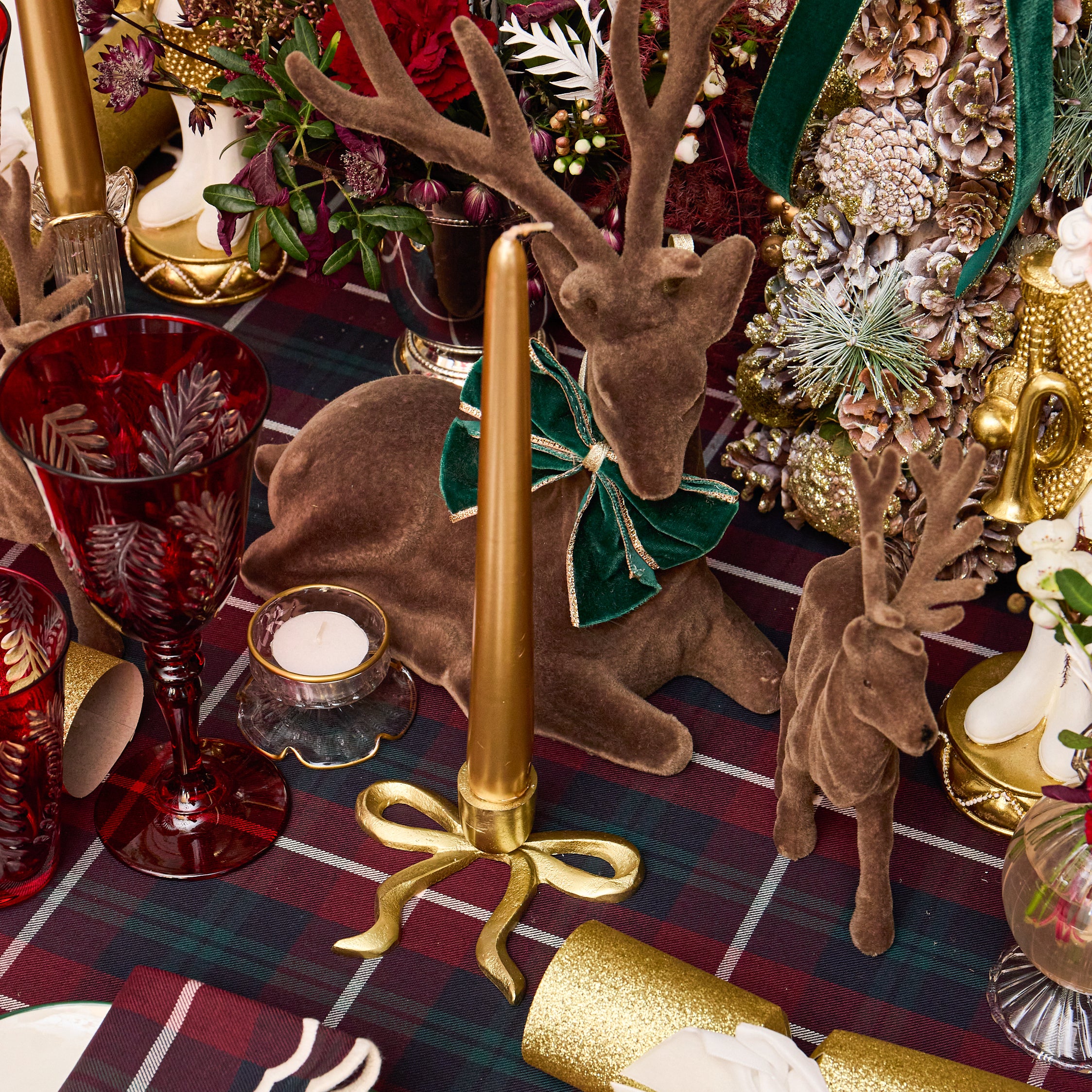 The Merry Noël Tablescape