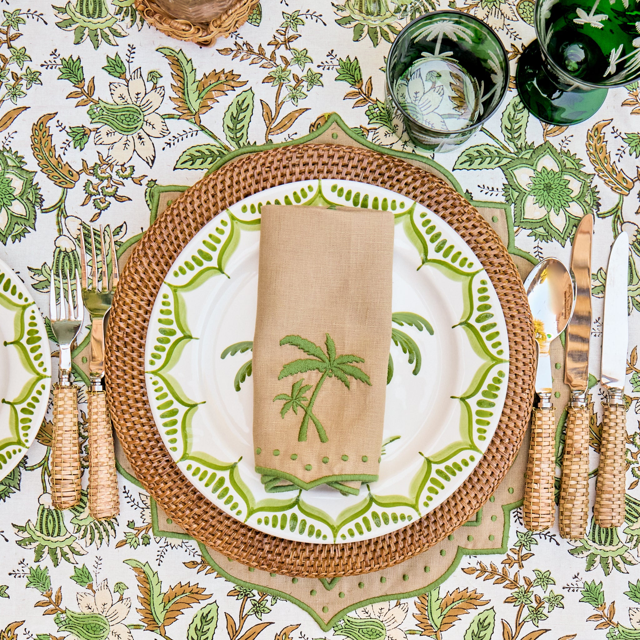 Sand & Green Celestria Palm Tree Napkins (Set of 4)