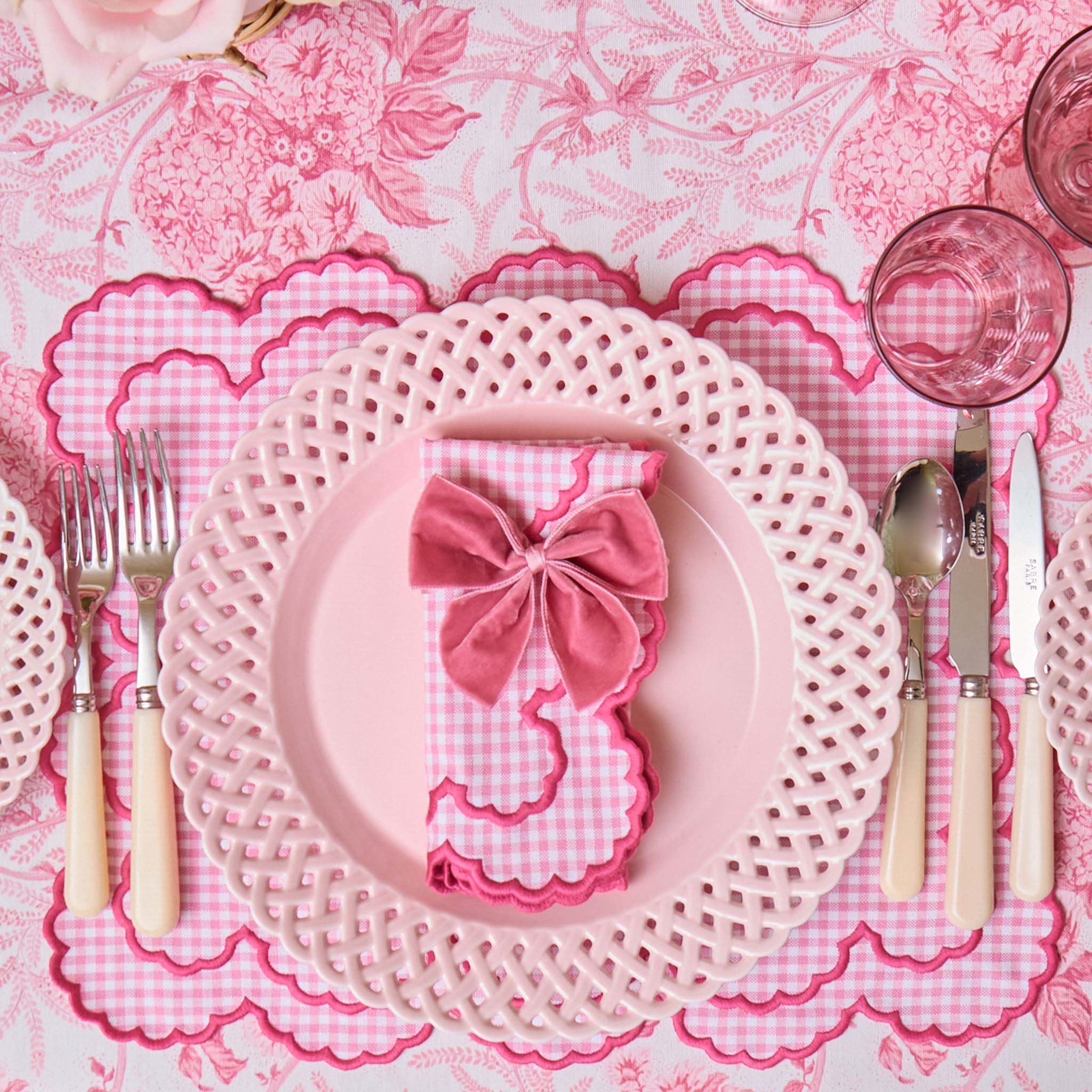 Dusty Pink Velvet Napkin Bows (Set of 4)