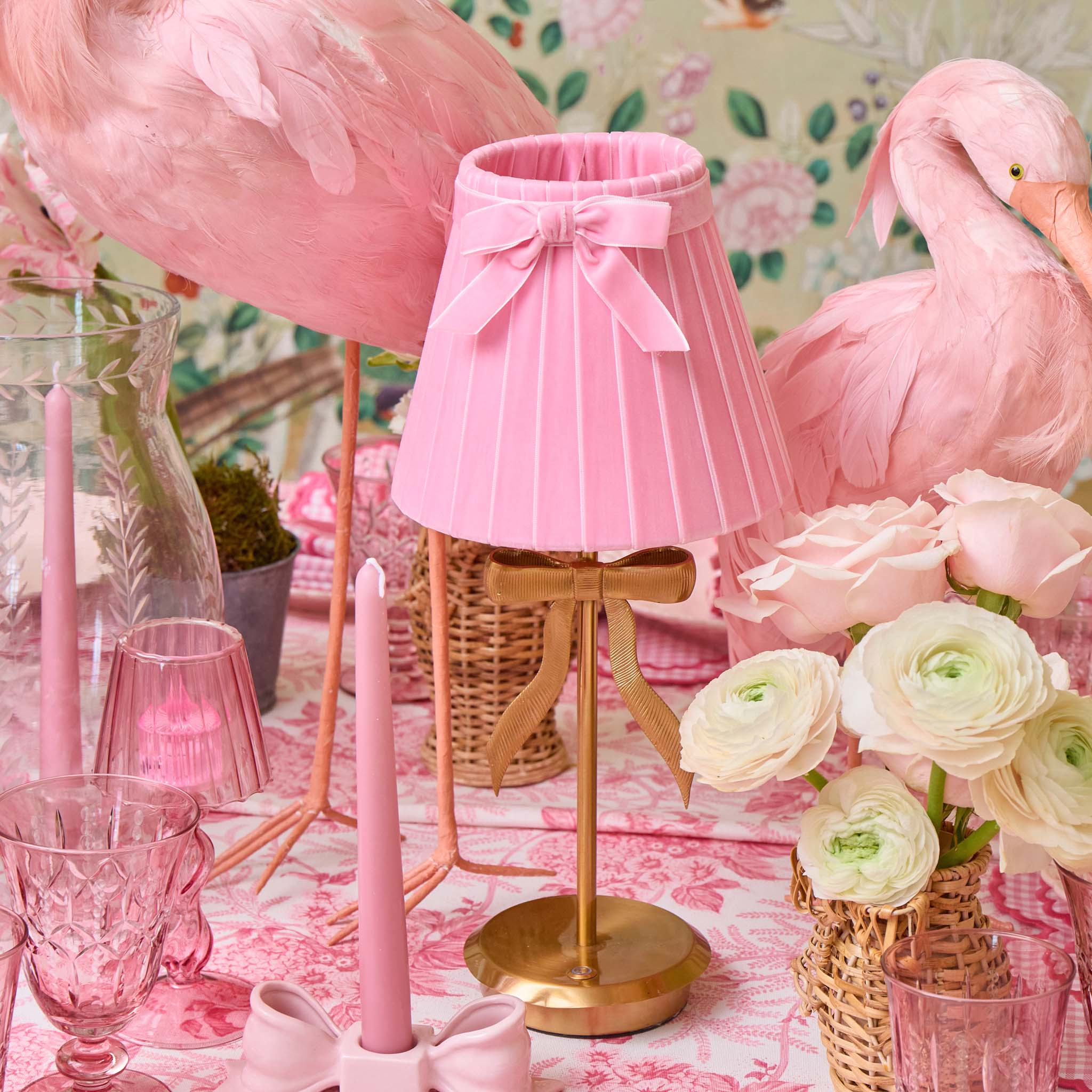 Marilyn Bow Rechargeable Lamp with Pink Velvet Bow Shade (18cm)