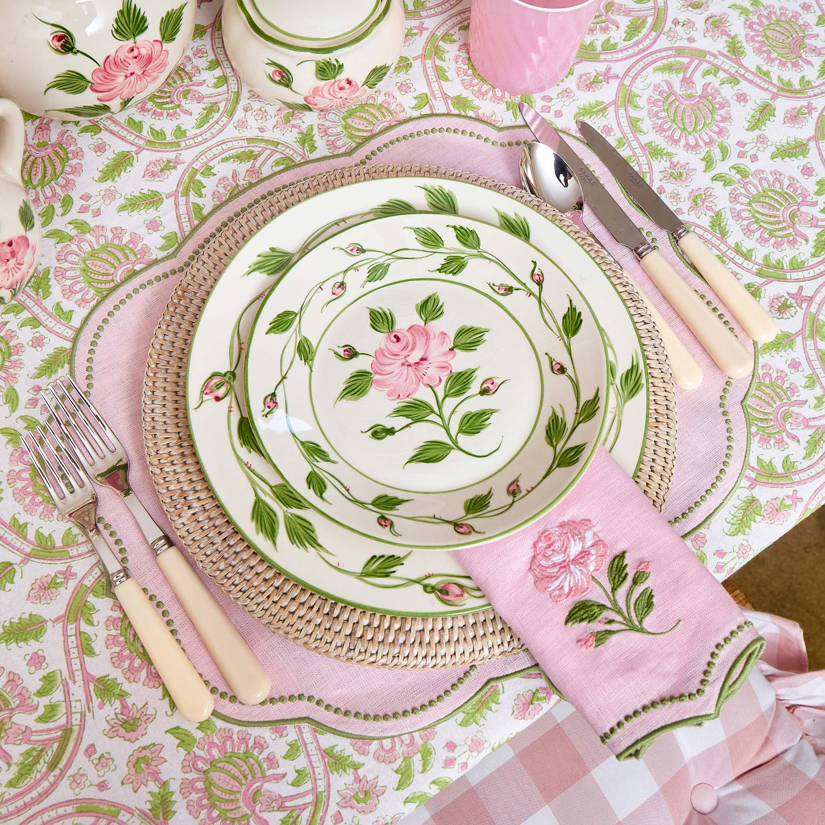 Rose Bud Starter Plates (Set of 4)