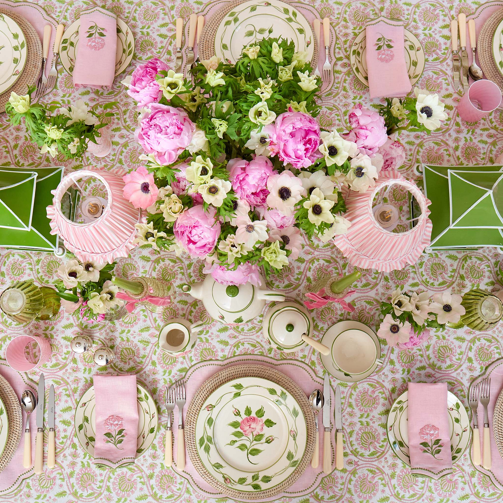 Rose Bud Dinner & Starter Plates (Set of 8)