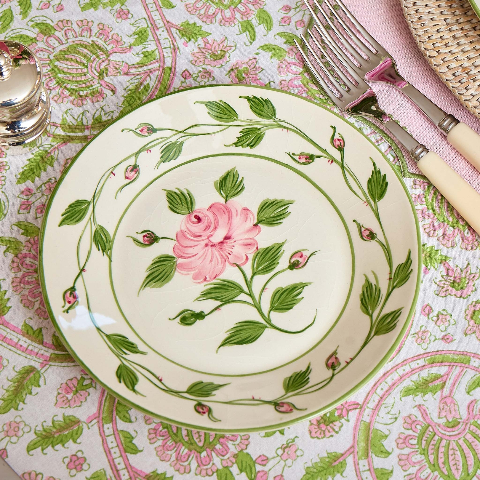 Rose Bud Starter Plate